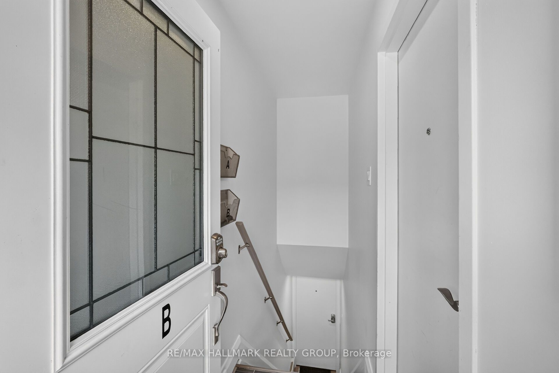2160 Lambeth Walk Property Photo 23