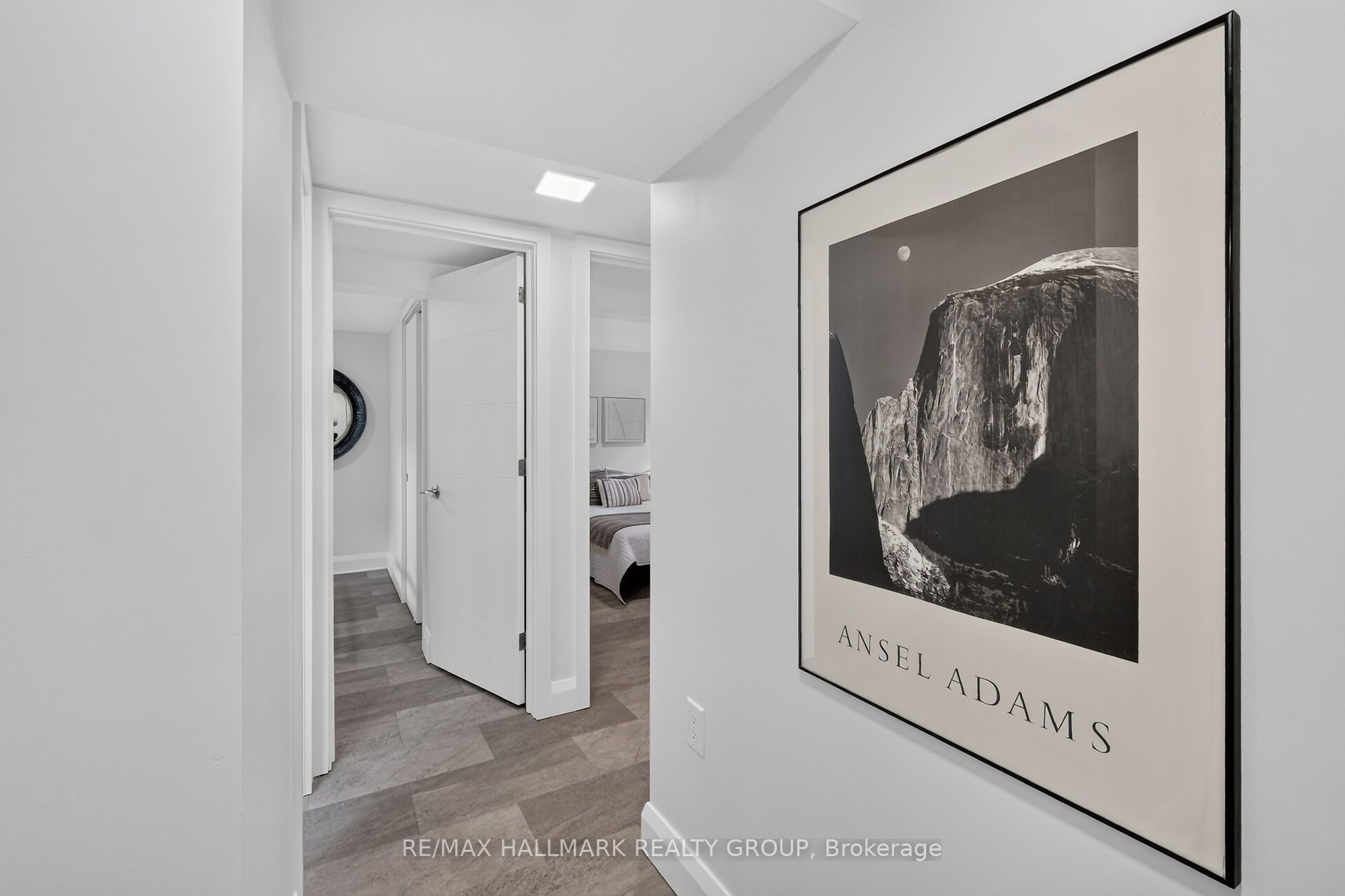 2160 Lambeth Walk Property Photo 32