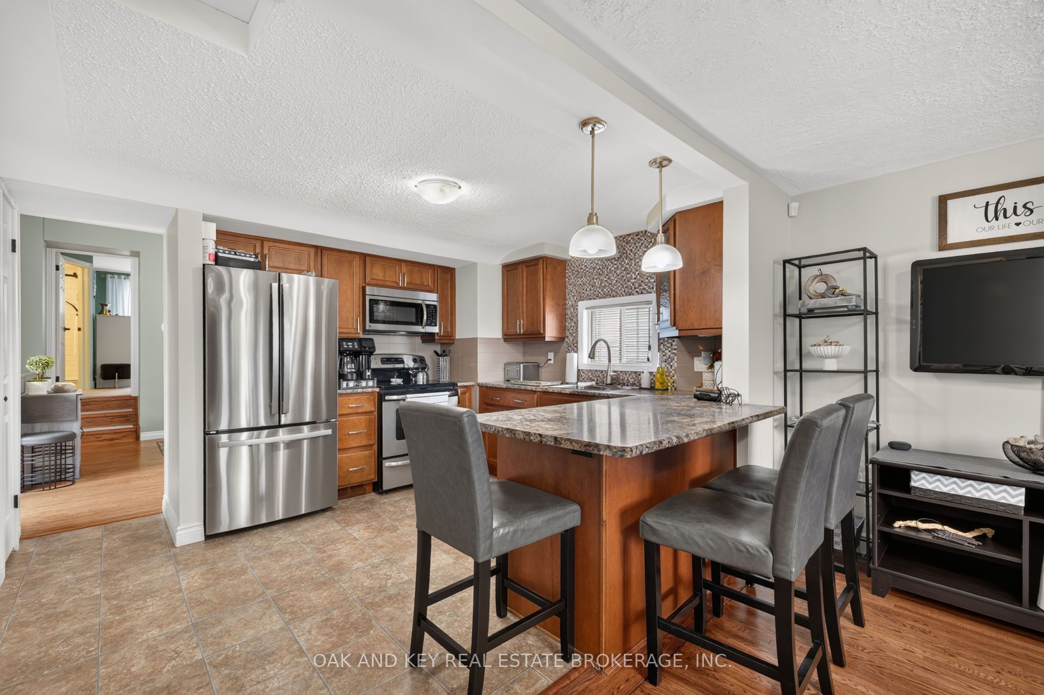 323 Clarke Road Property Photo 9