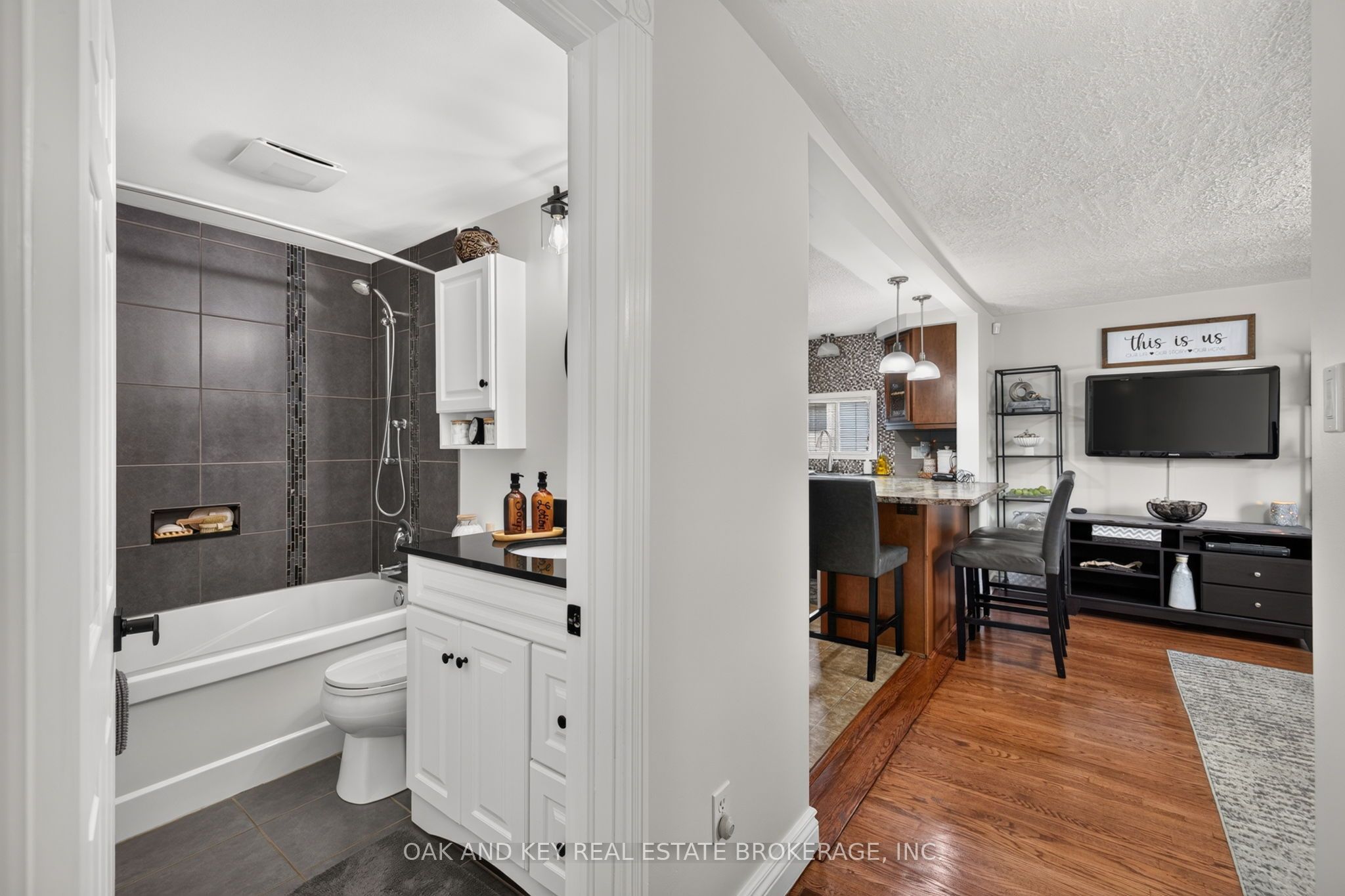 323 Clarke Road Property Photo 14