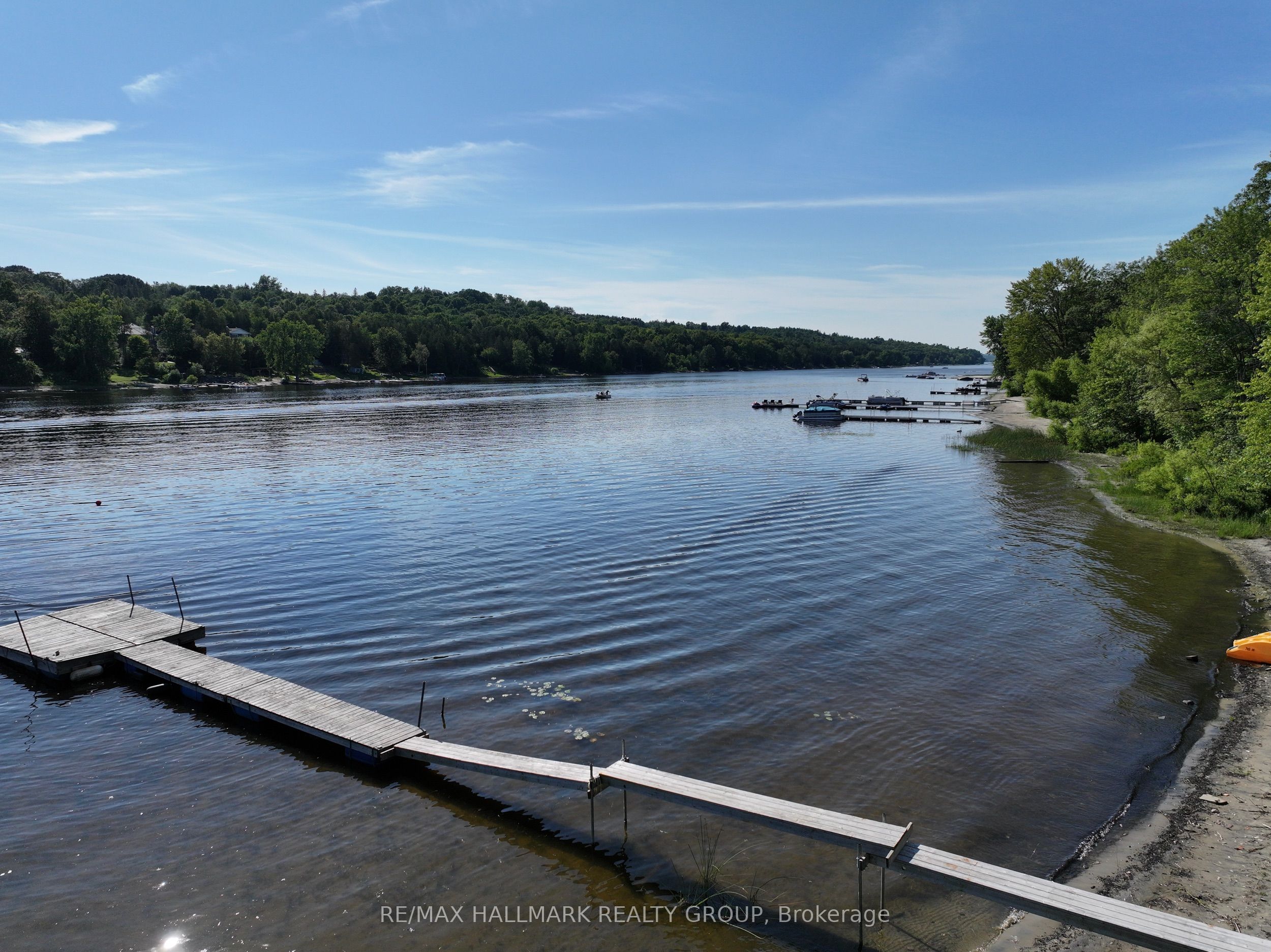 1114 Bayview Drive Property Photo 6