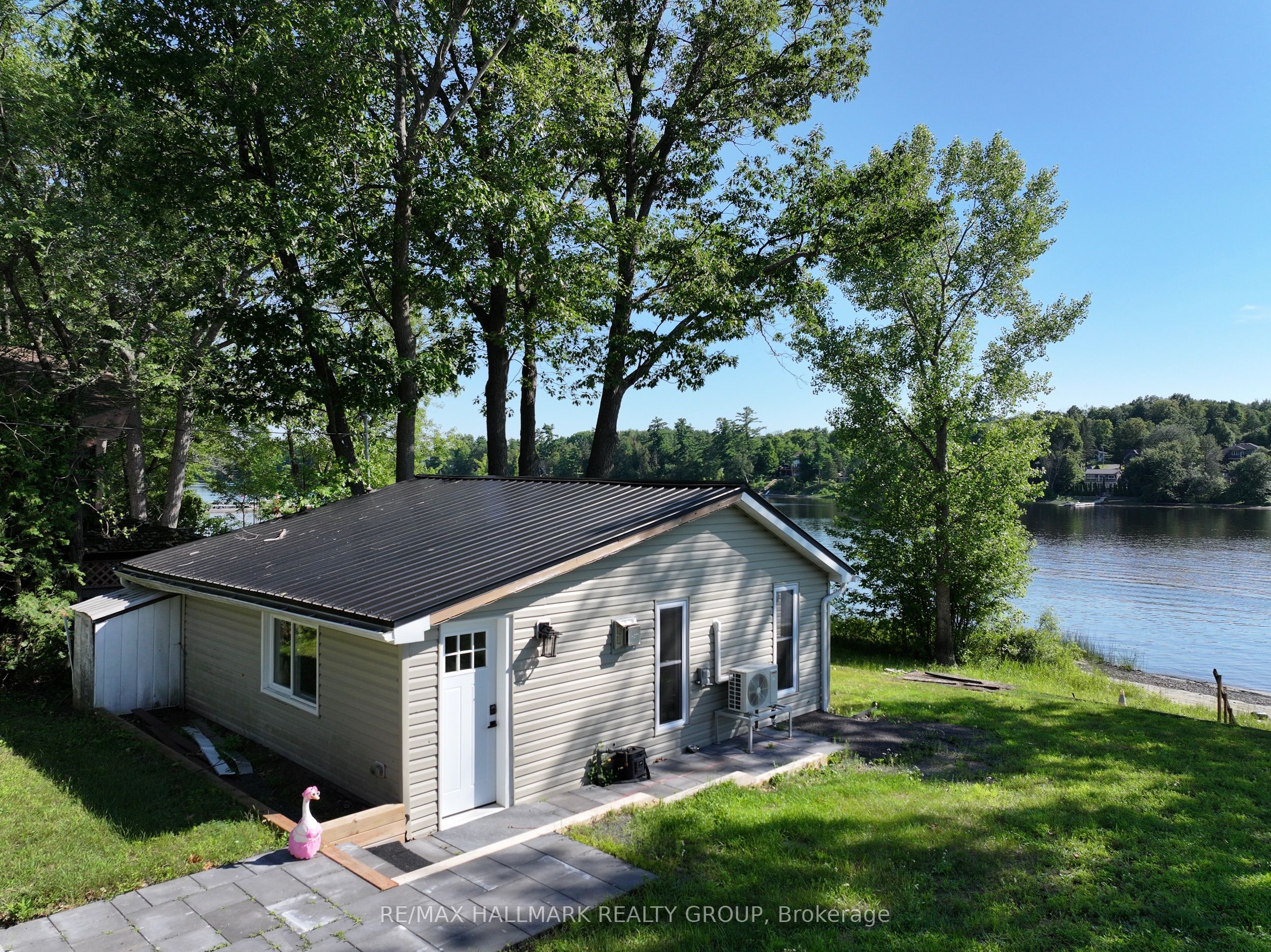 1114 Bayview Drive Property Photo 23