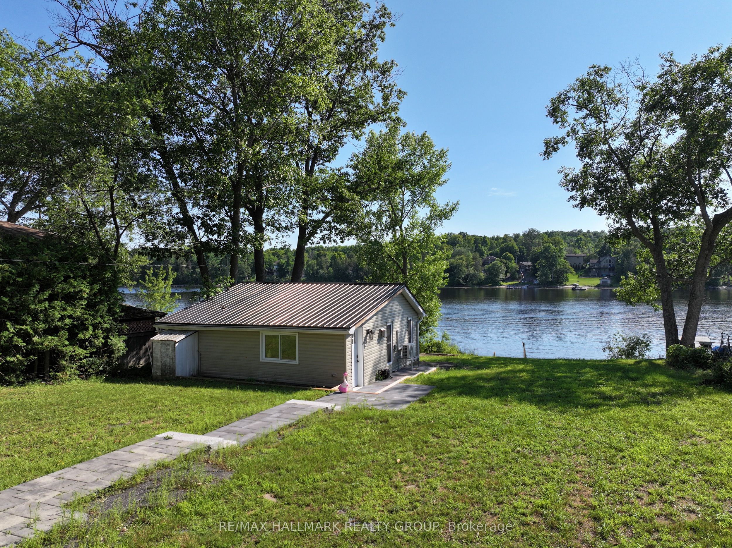 1114 Bayview Drive Property Photo 26