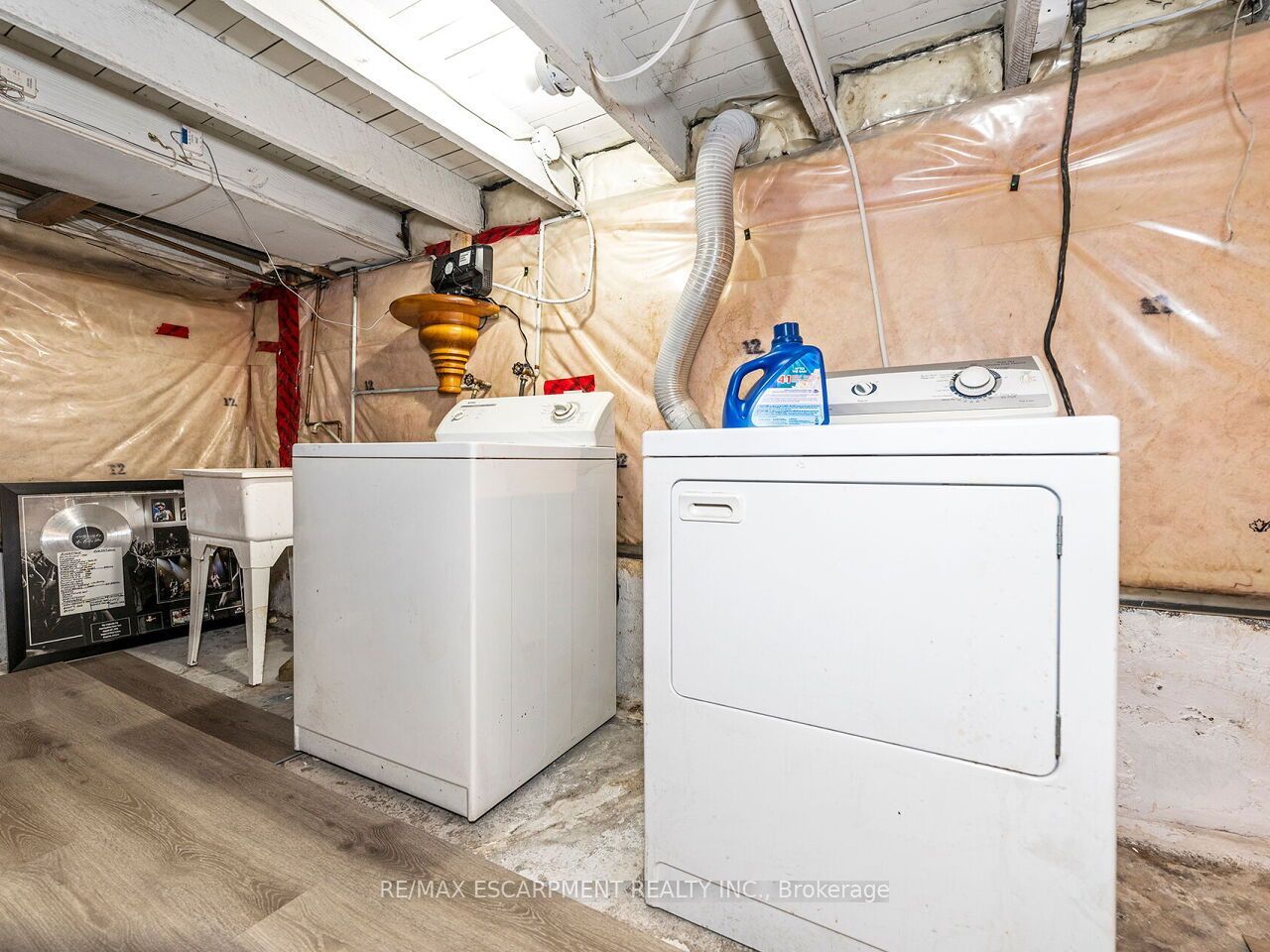 52 Stapleton Avenue N Property Photo 22