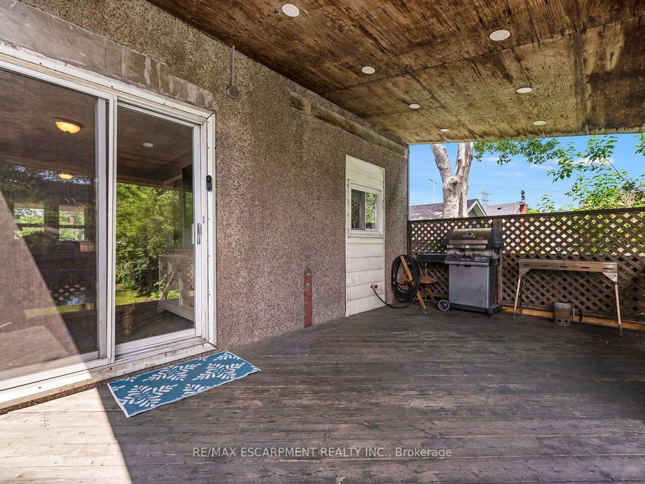 52 Stapleton Avenue N Property Photo 29