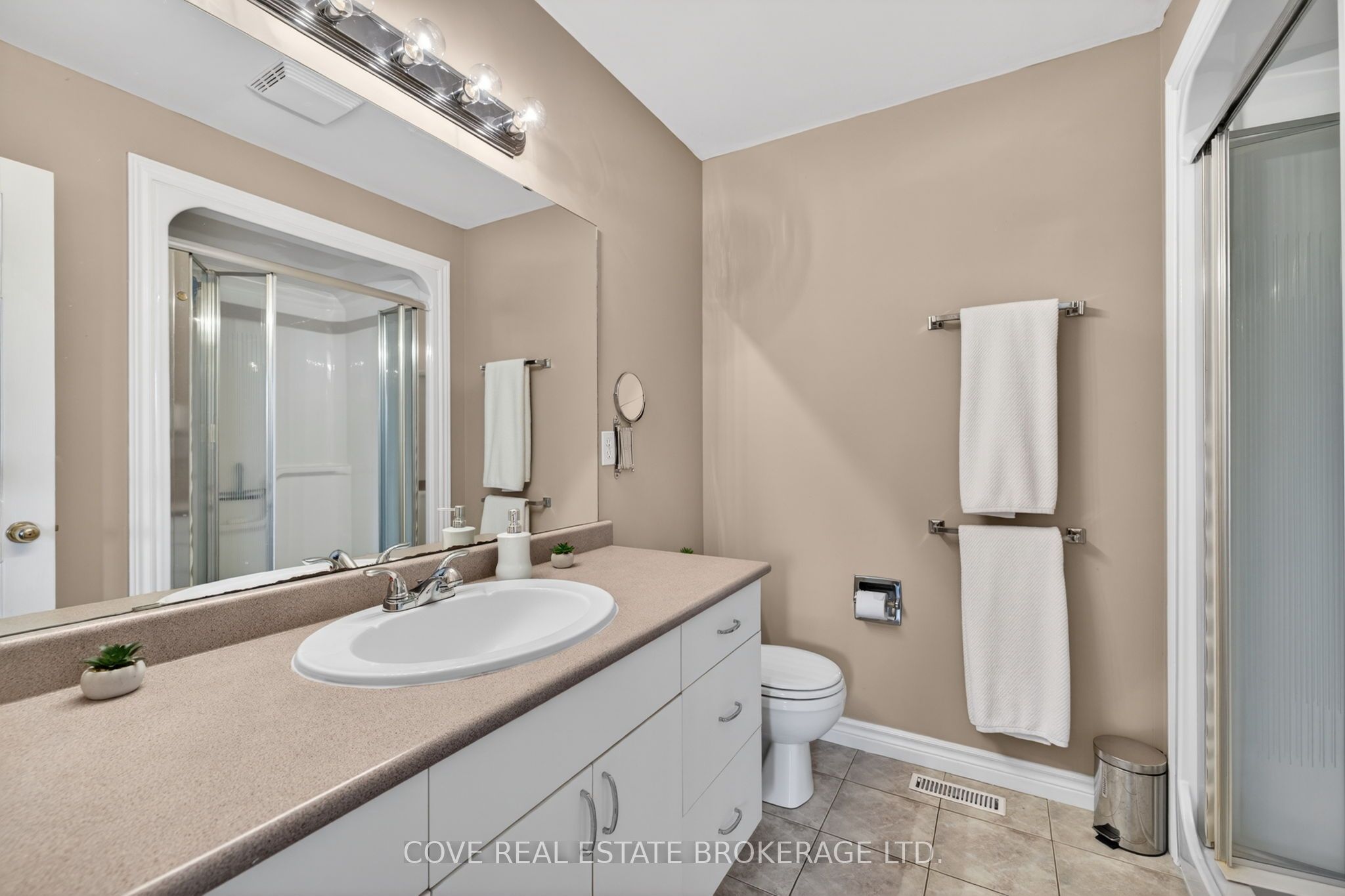149 Salisbury Drive Property Photo 26