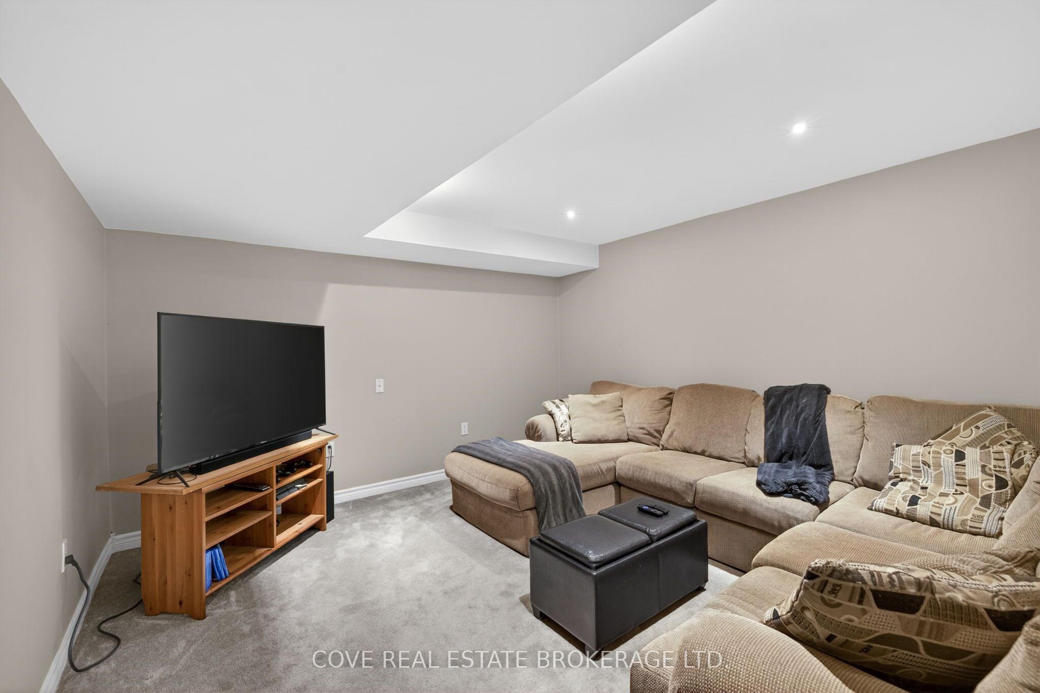 149 Salisbury Drive Property Photo 36