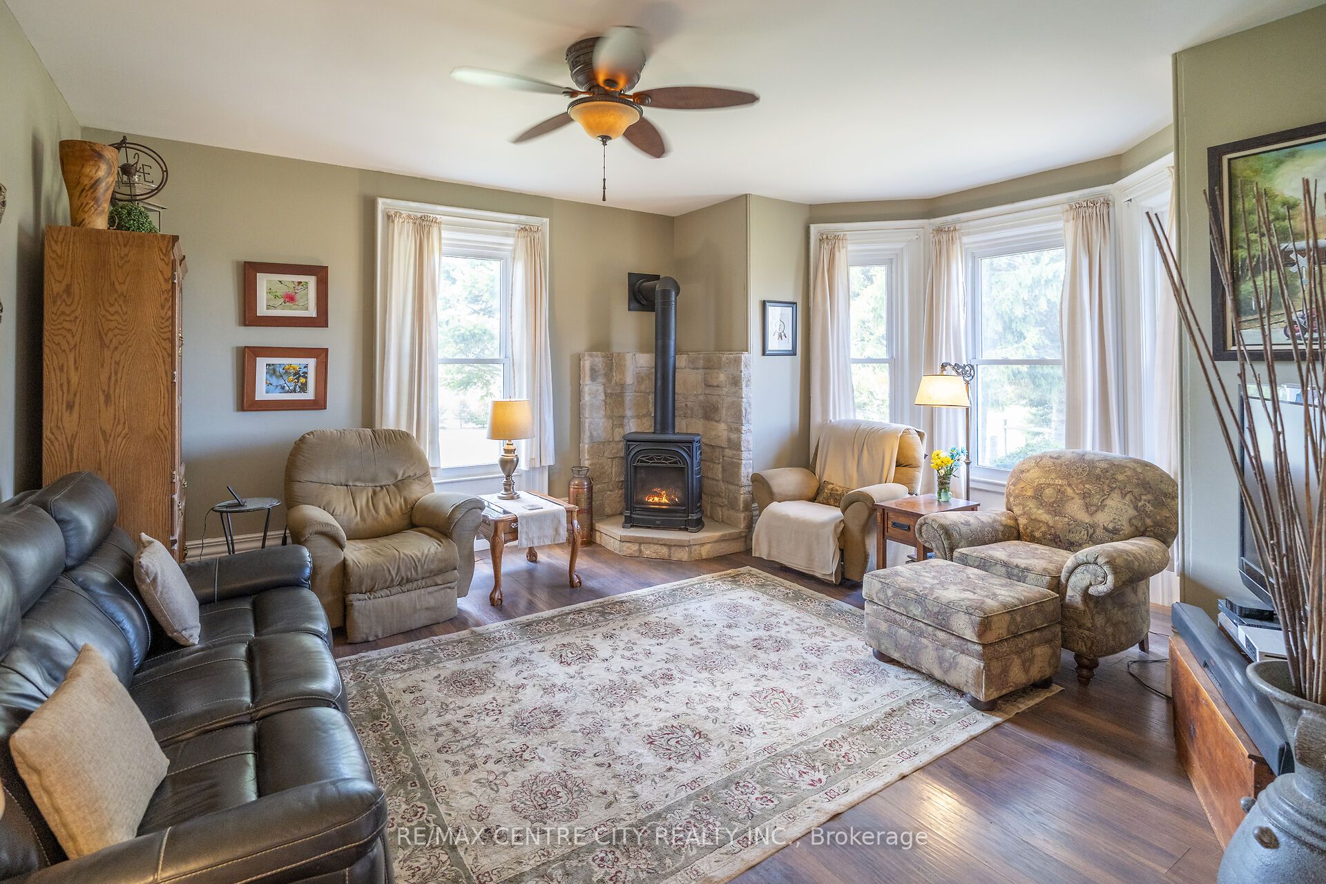 323804 Mount Elgin Road Property Photo 17