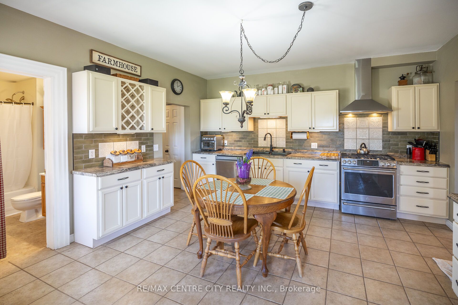 323804 Mount Elgin Road Property Photo 25