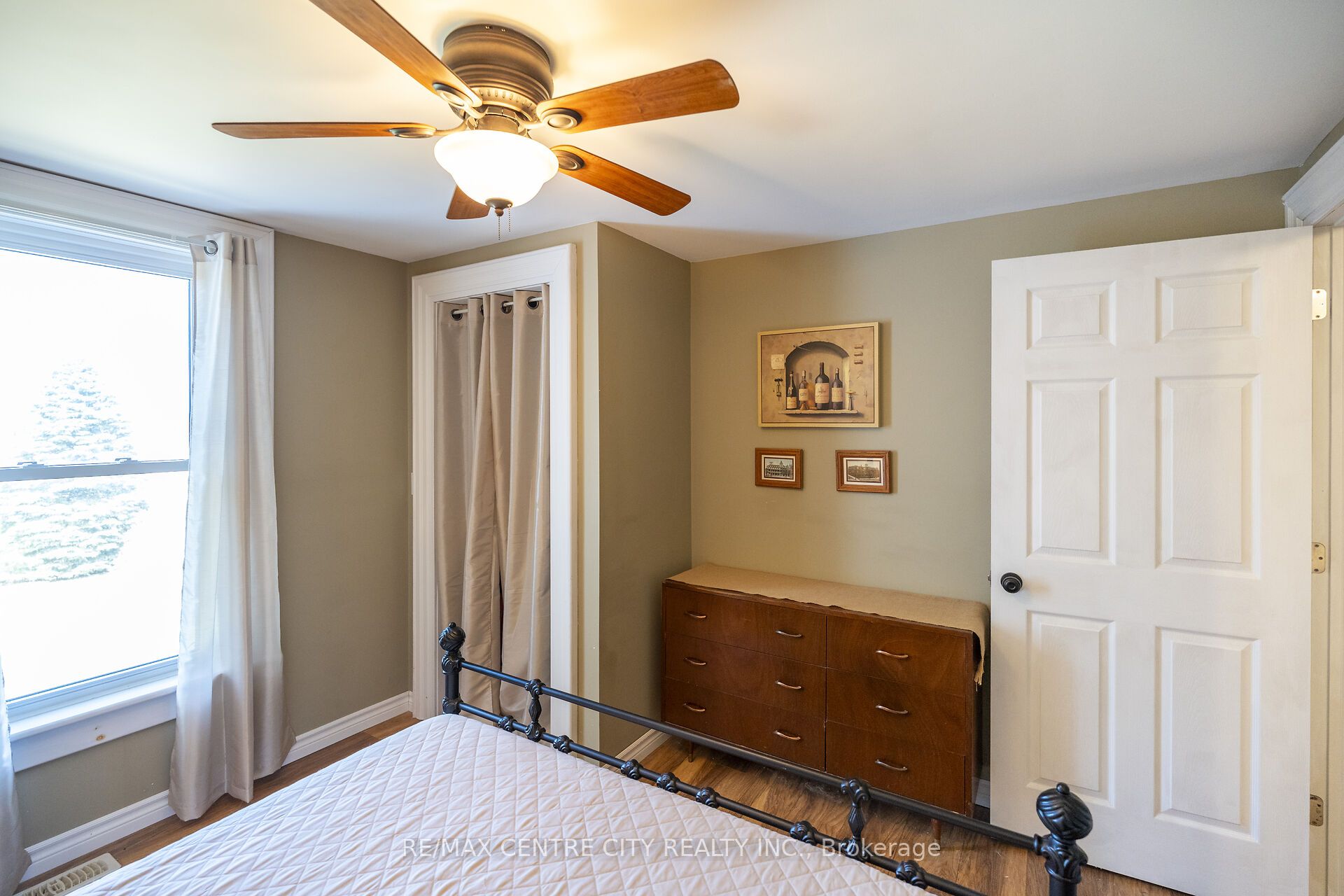 323804 Mount Elgin Road Property Photo 40