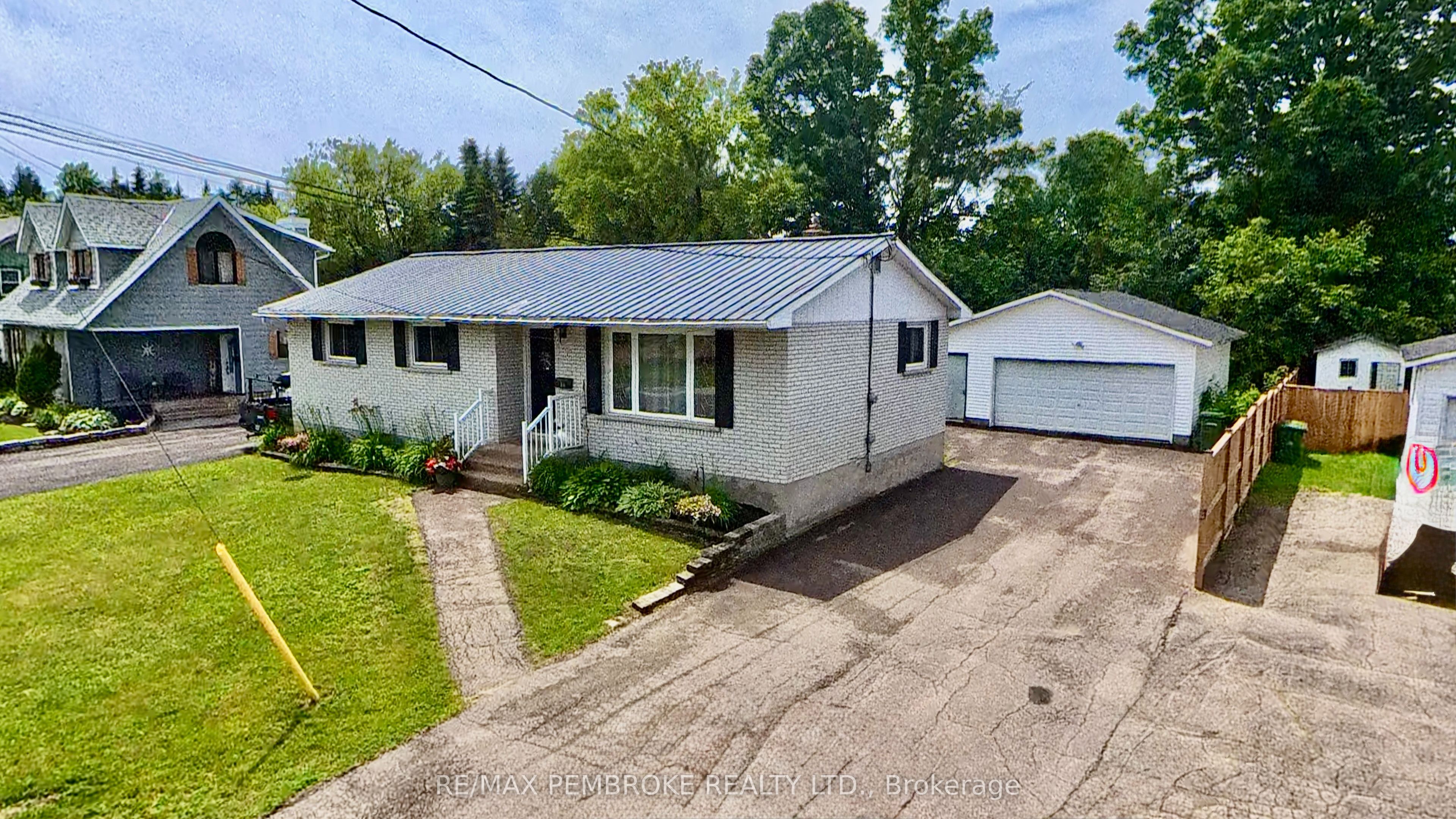 23 Doran Road Property Photo 1