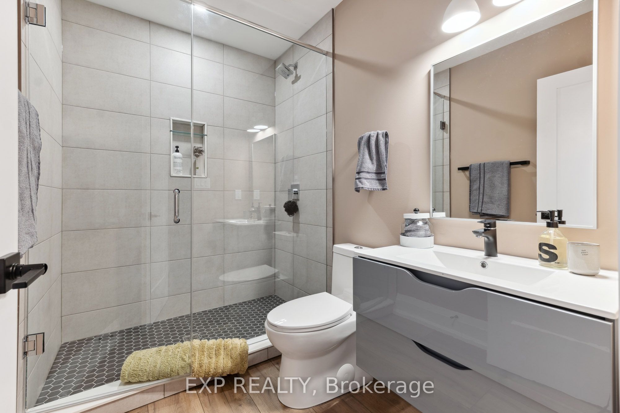 3598 Canfield Crescent Property Photo 29