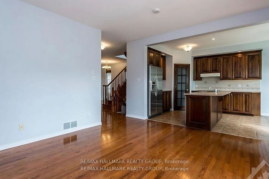 135 Stedman Street Property Photo 14