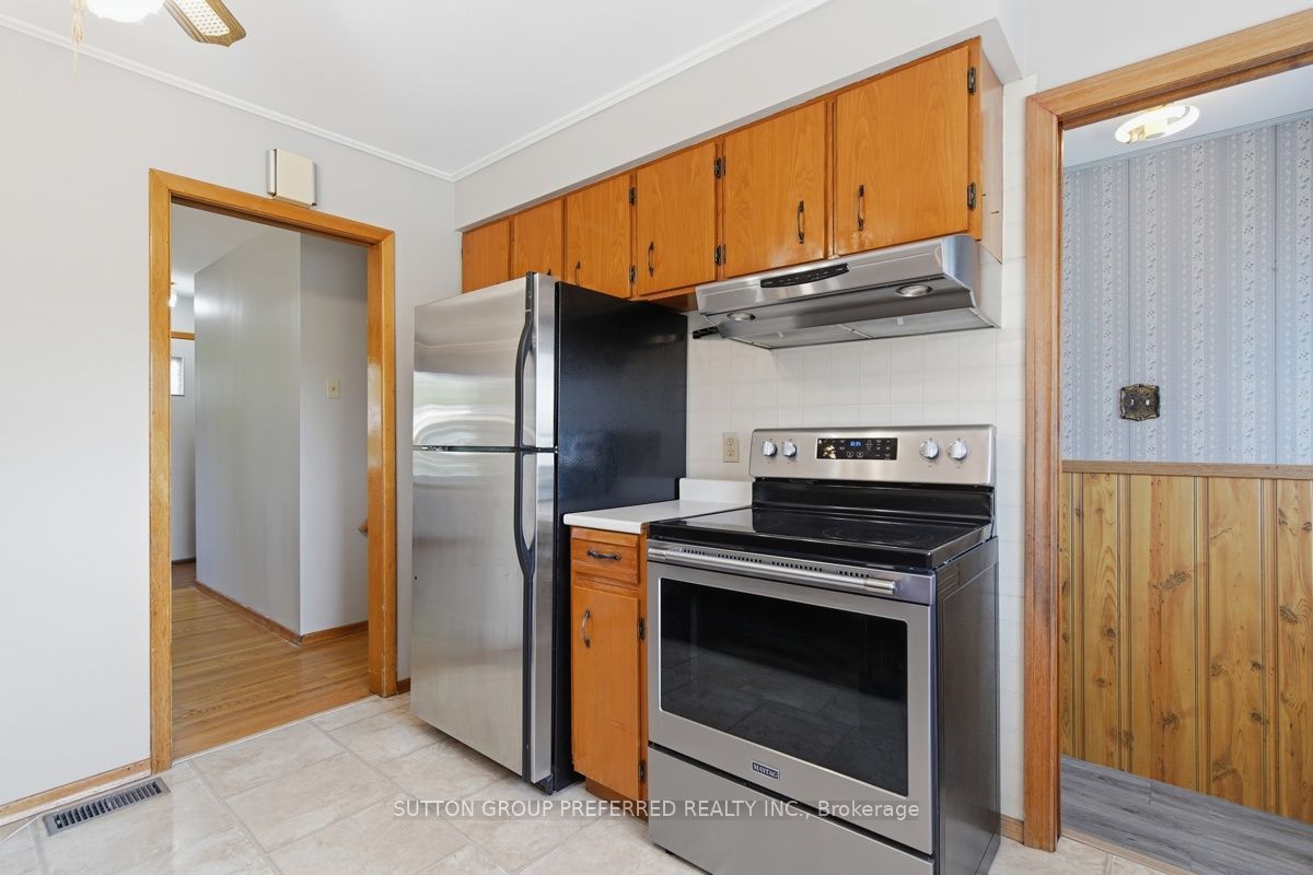 136 Mendip Crescent Property Photo 13