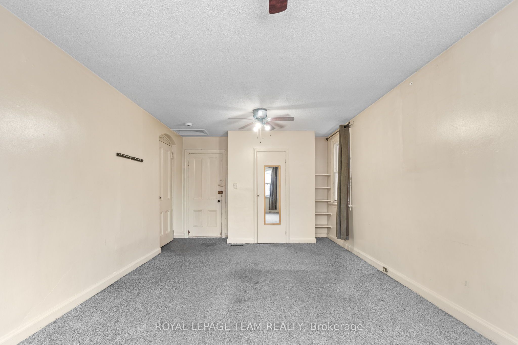 498 Gladstone Avenue Property Photo 14