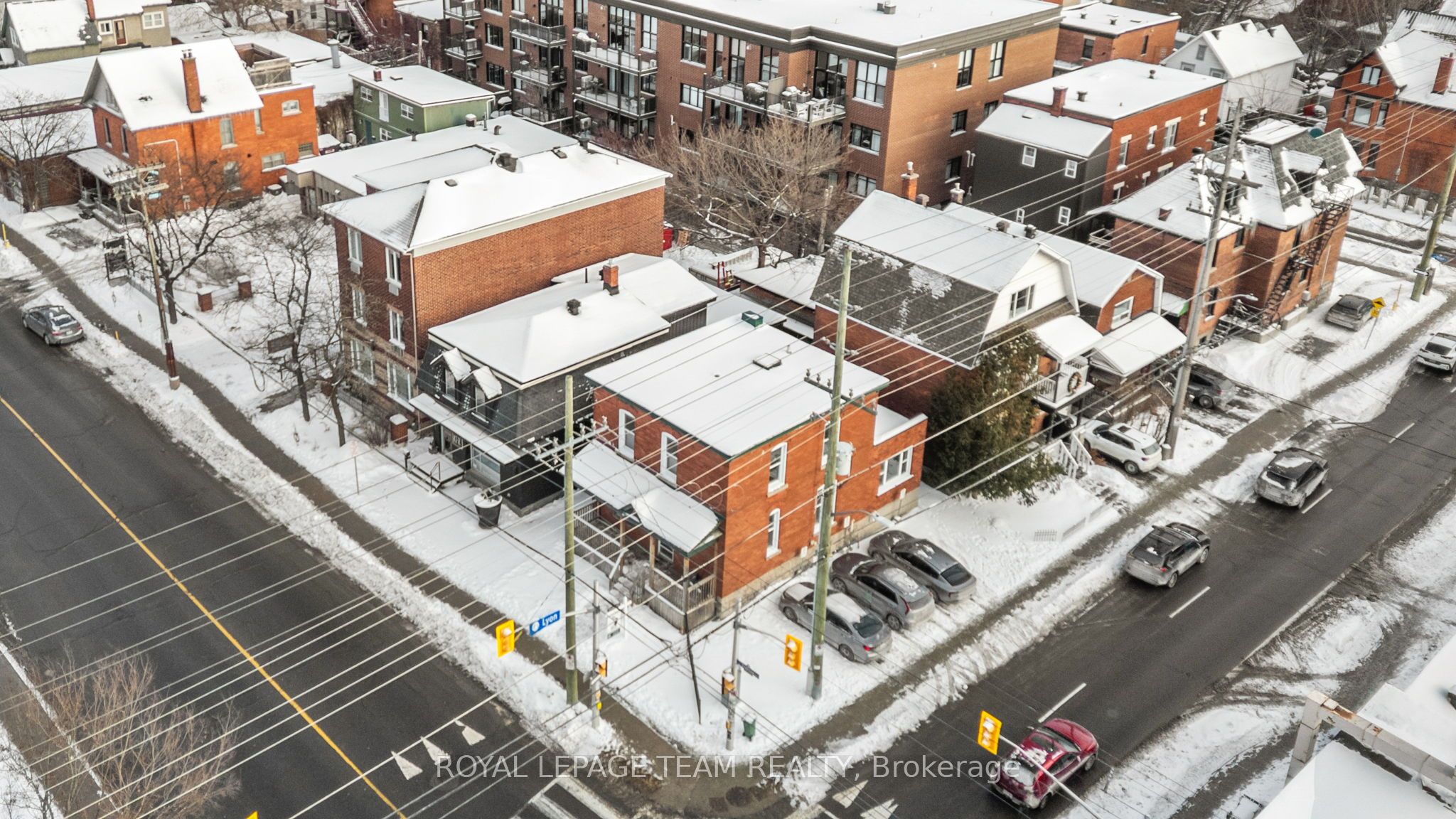 498 Gladstone Avenue Property Photo 31