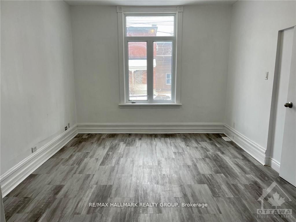 466 O'connor Street 1a Property Photo 4