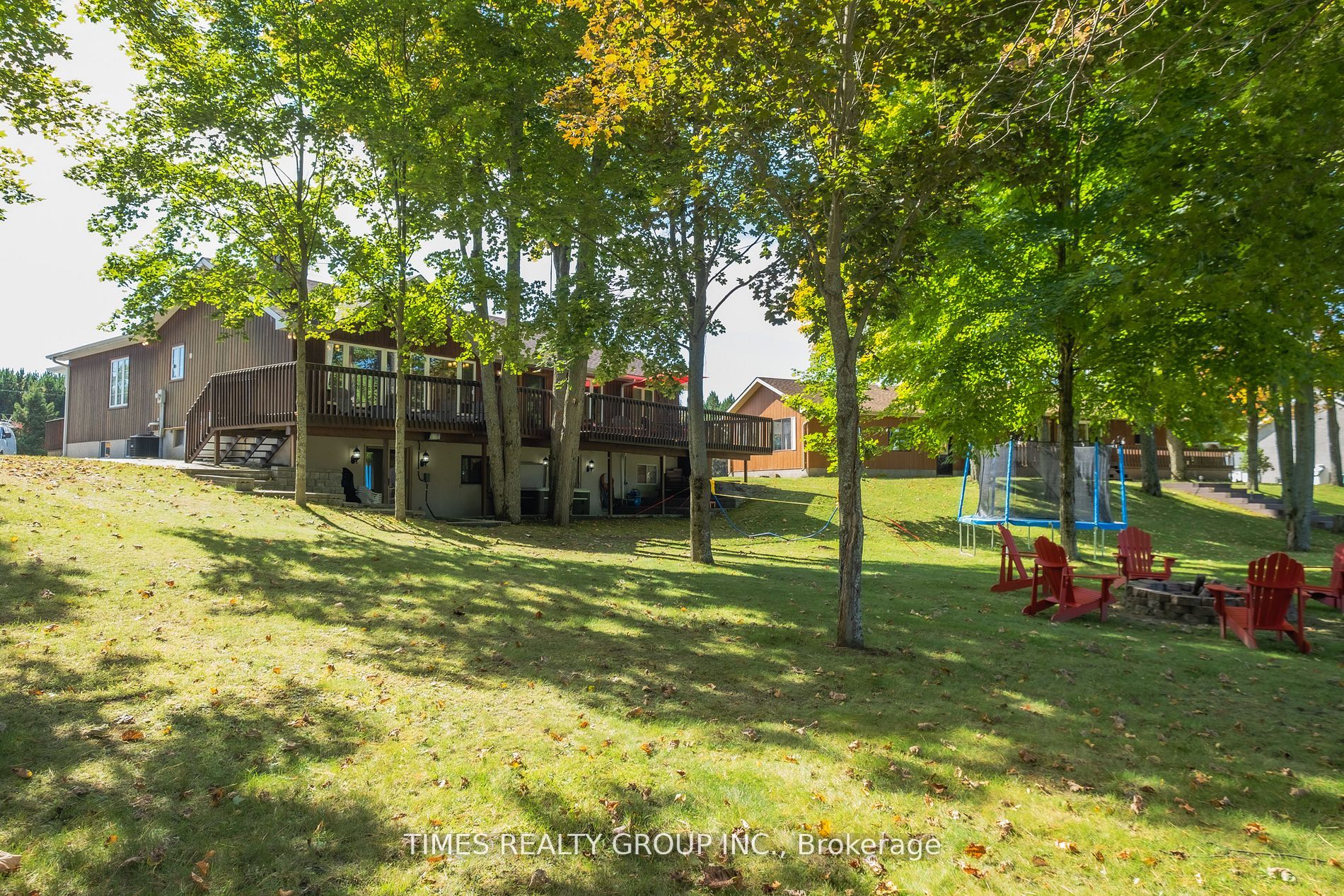 26 Evans Drive Property Photo 2