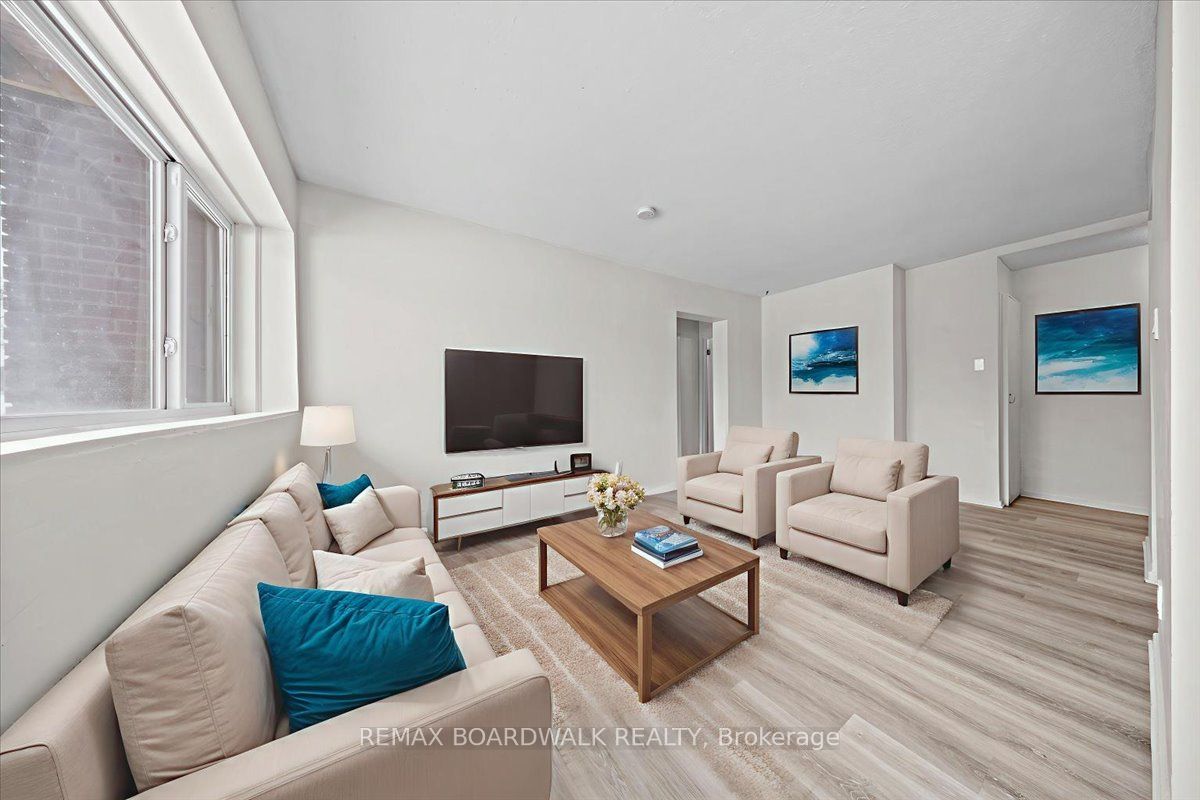 2044 Arrowsmith Drive 108a Property Photo 12