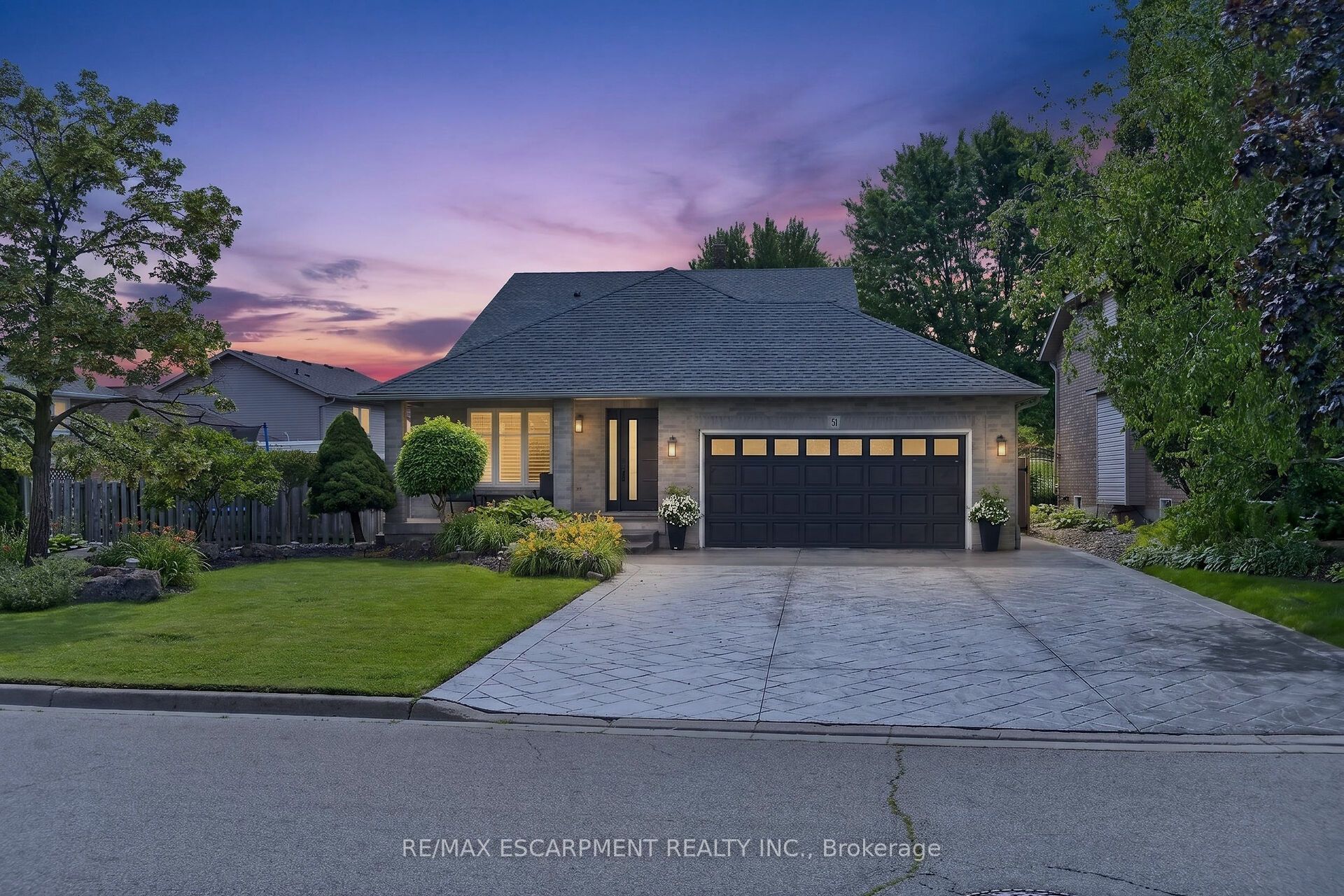 51 Cabriolet Crescent Property Photo 1