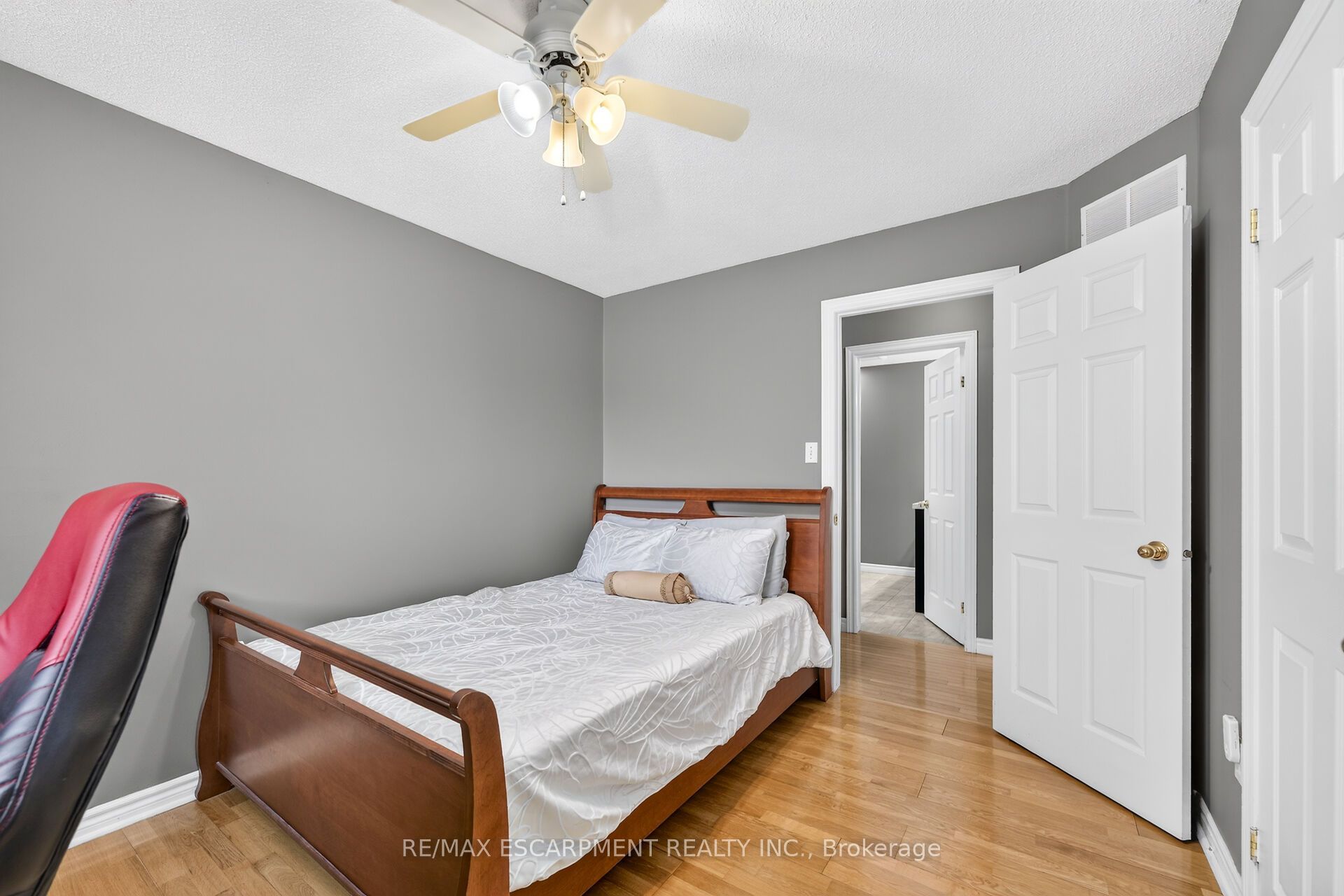 51 Cabriolet Crescent Property Photo 26