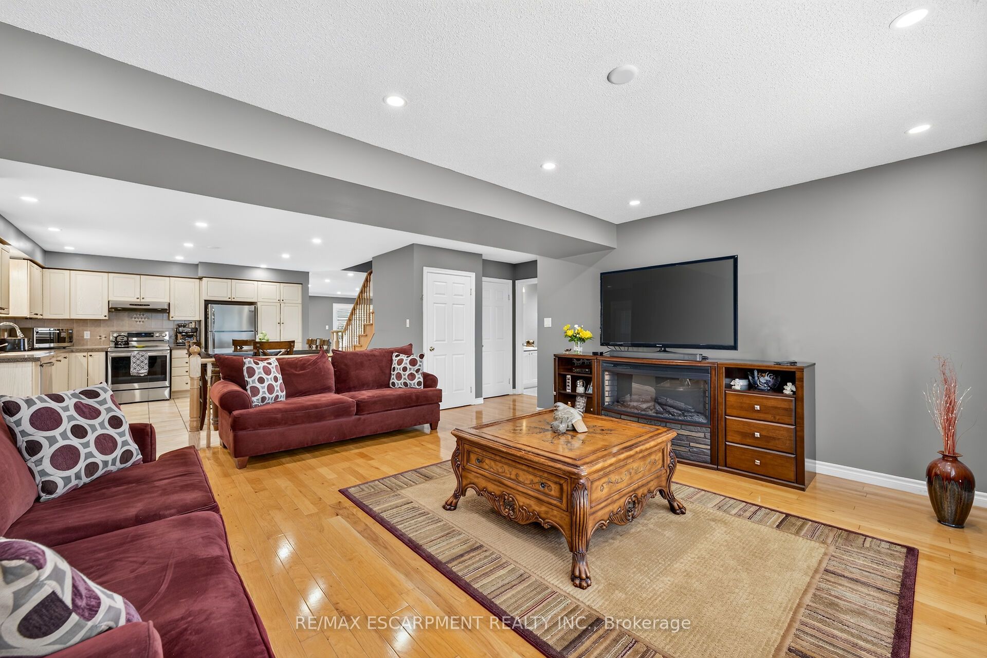 51 Cabriolet Crescent Property Photo 30