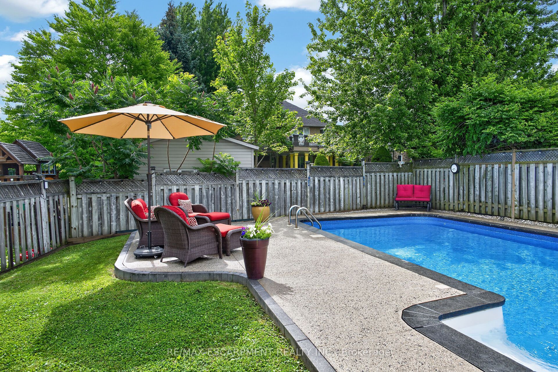 51 Cabriolet Crescent Property Photo 47