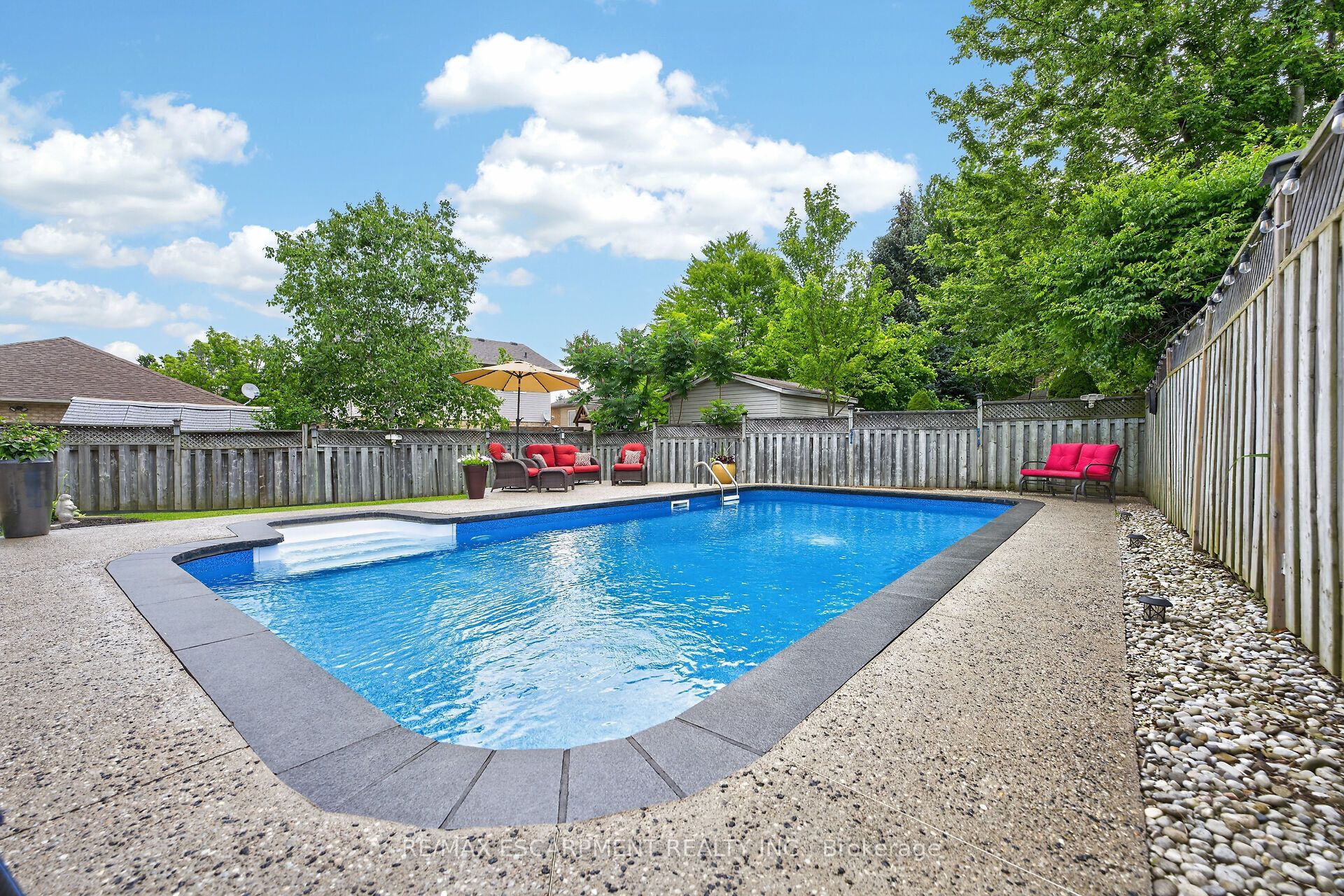51 Cabriolet Crescent Property Photo 48