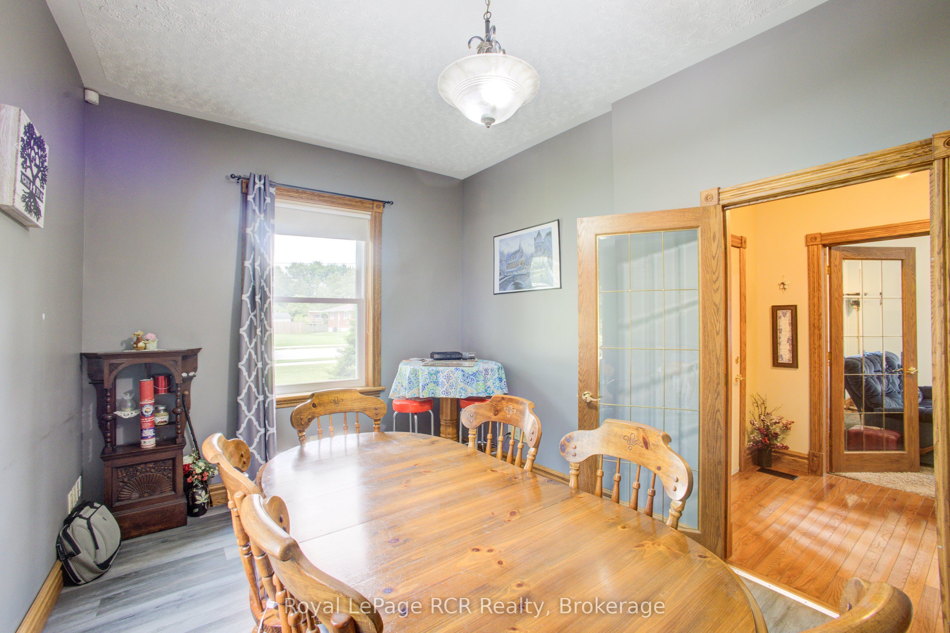 210 St George Street Property Photo 14