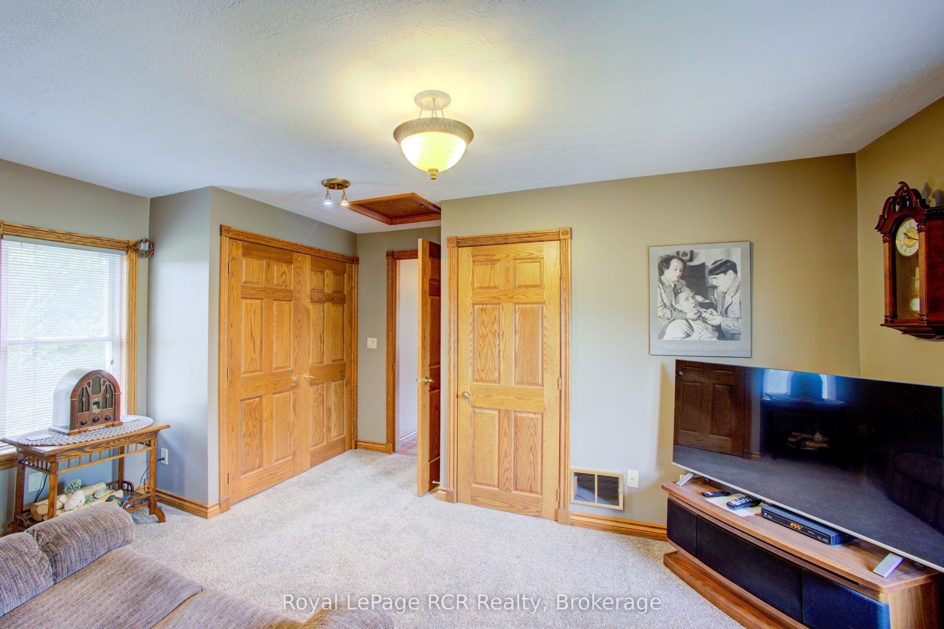 210 St George Street Property Photo 29