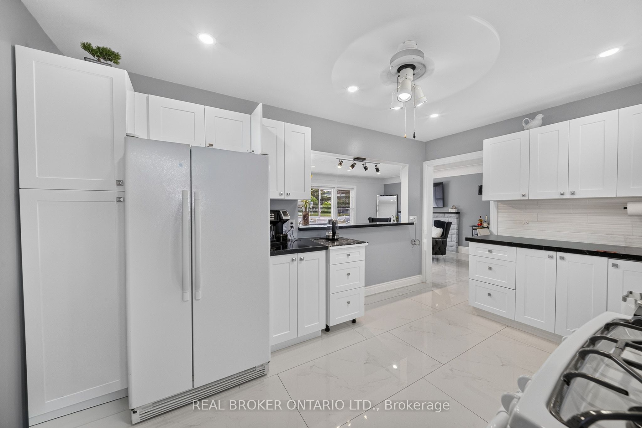 115 Green Road Property Photo 11