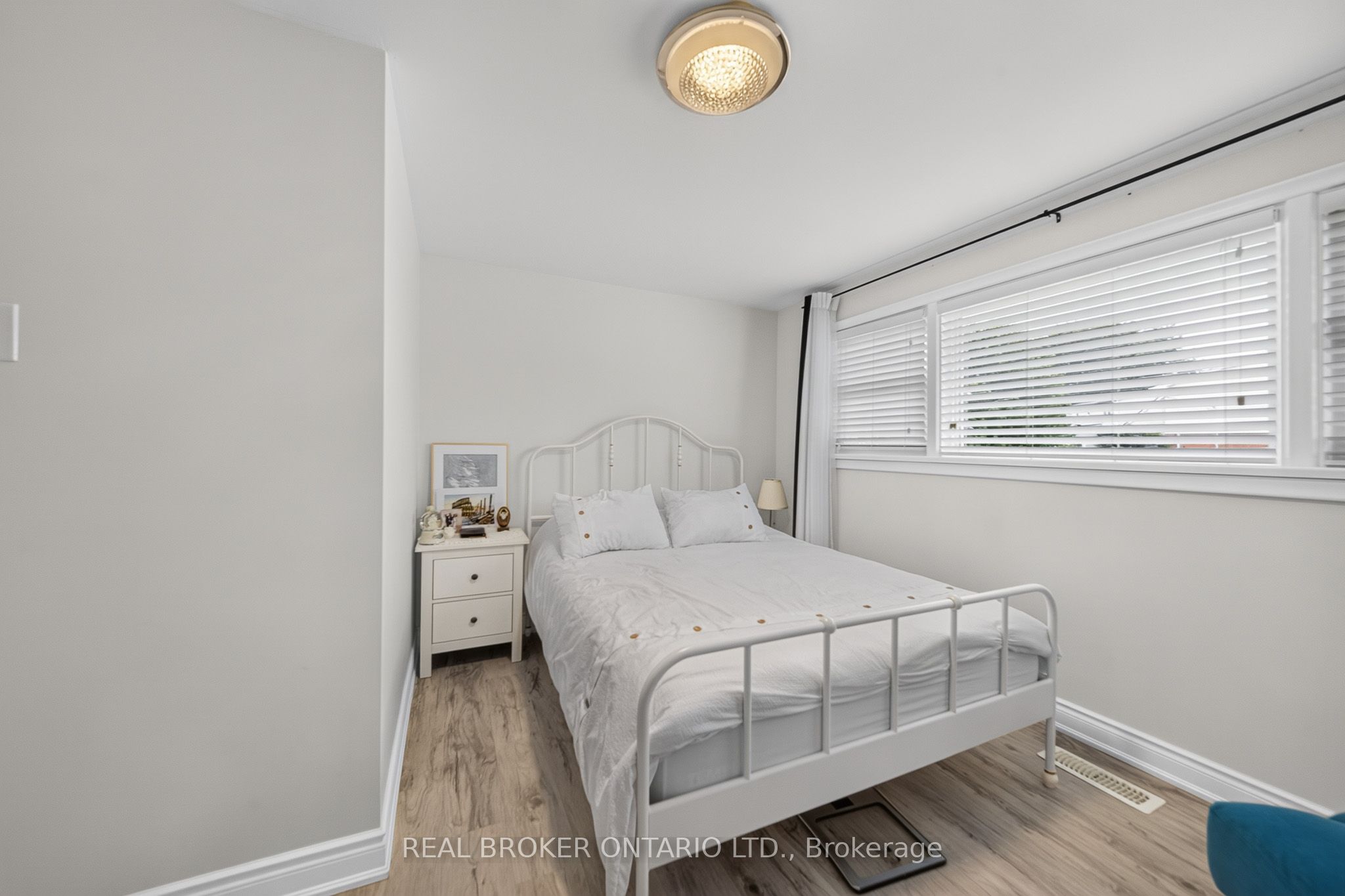 115 Green Road Property Photo 14