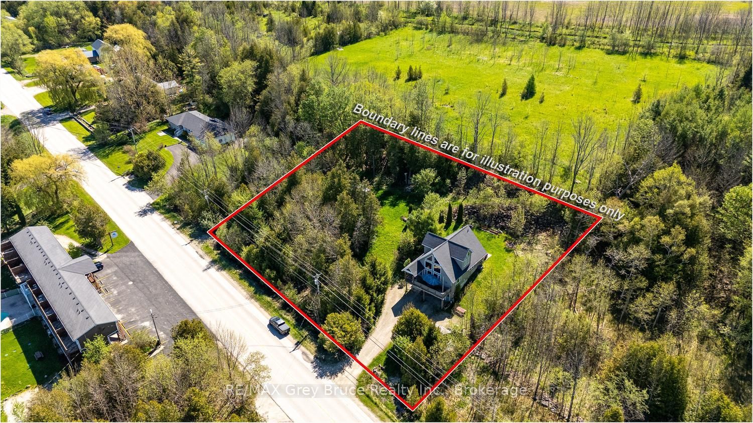 501192 Grey 1 Road Property Photo 2