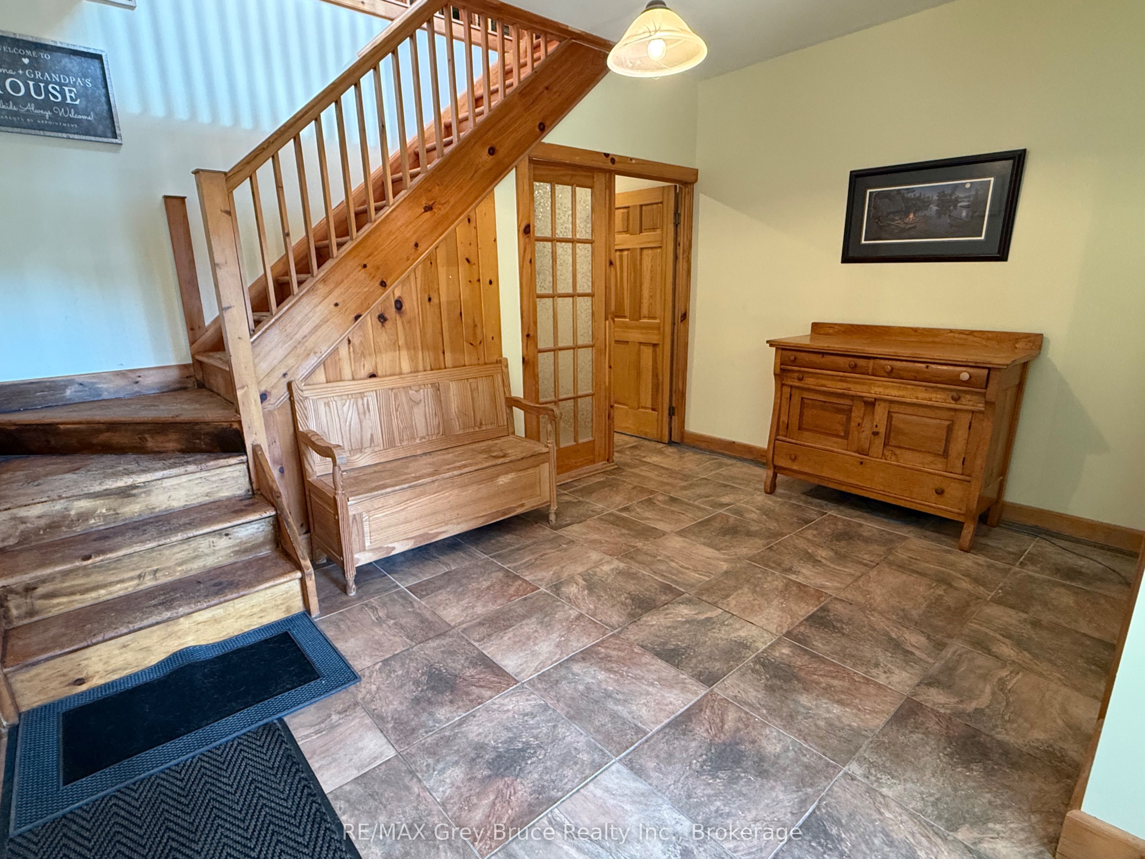 501192 Grey 1 Road Property Photo 5