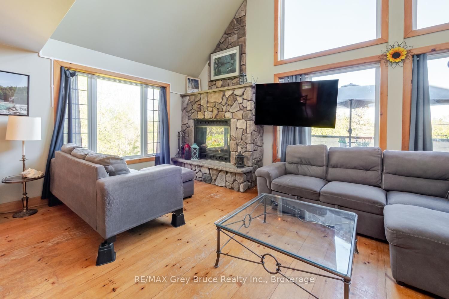 501192 Grey 1 Road Property Photo 11