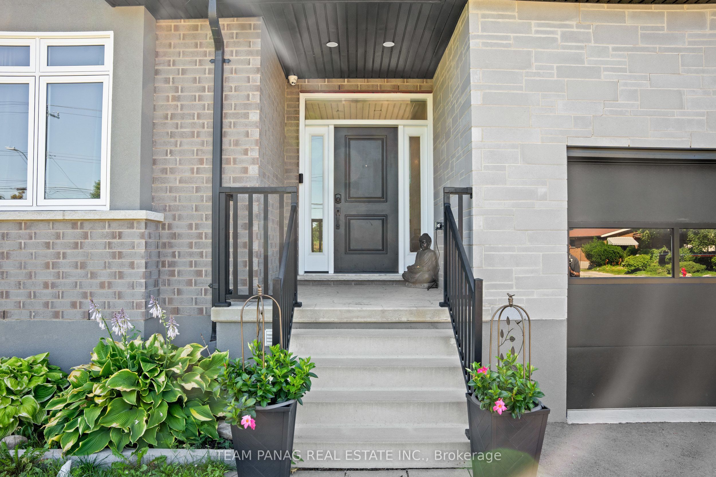 646 West 5th Street Property Photo 7
