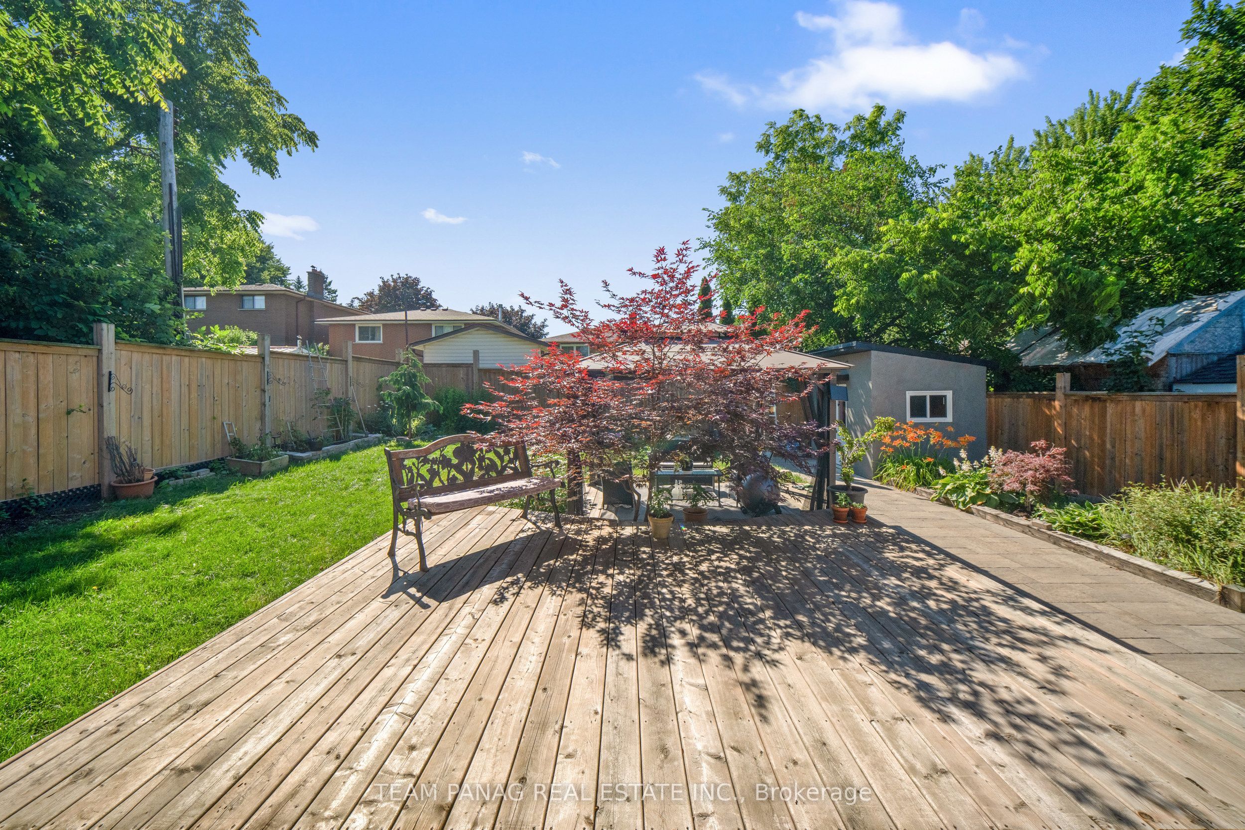 646 West 5th Street Property Photo 44