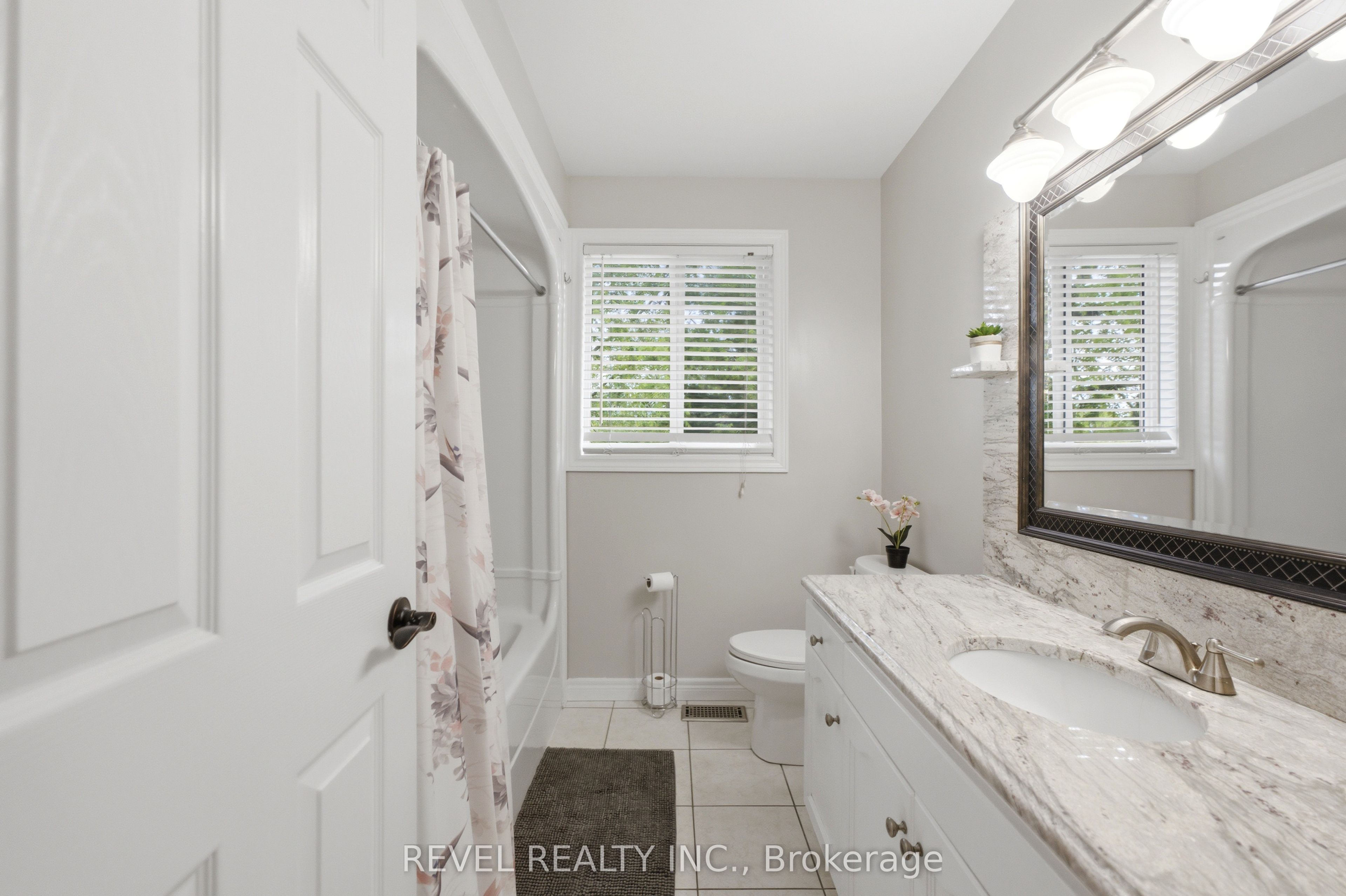 11 Maynard Street Property Photo 28