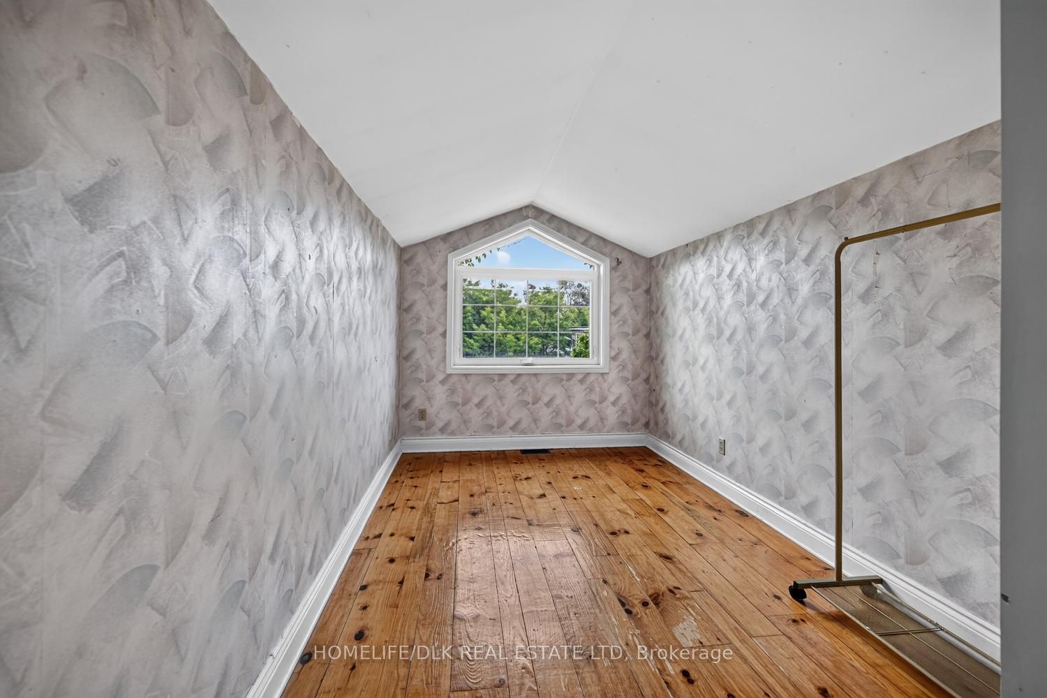 96 William Street Property Photo 8