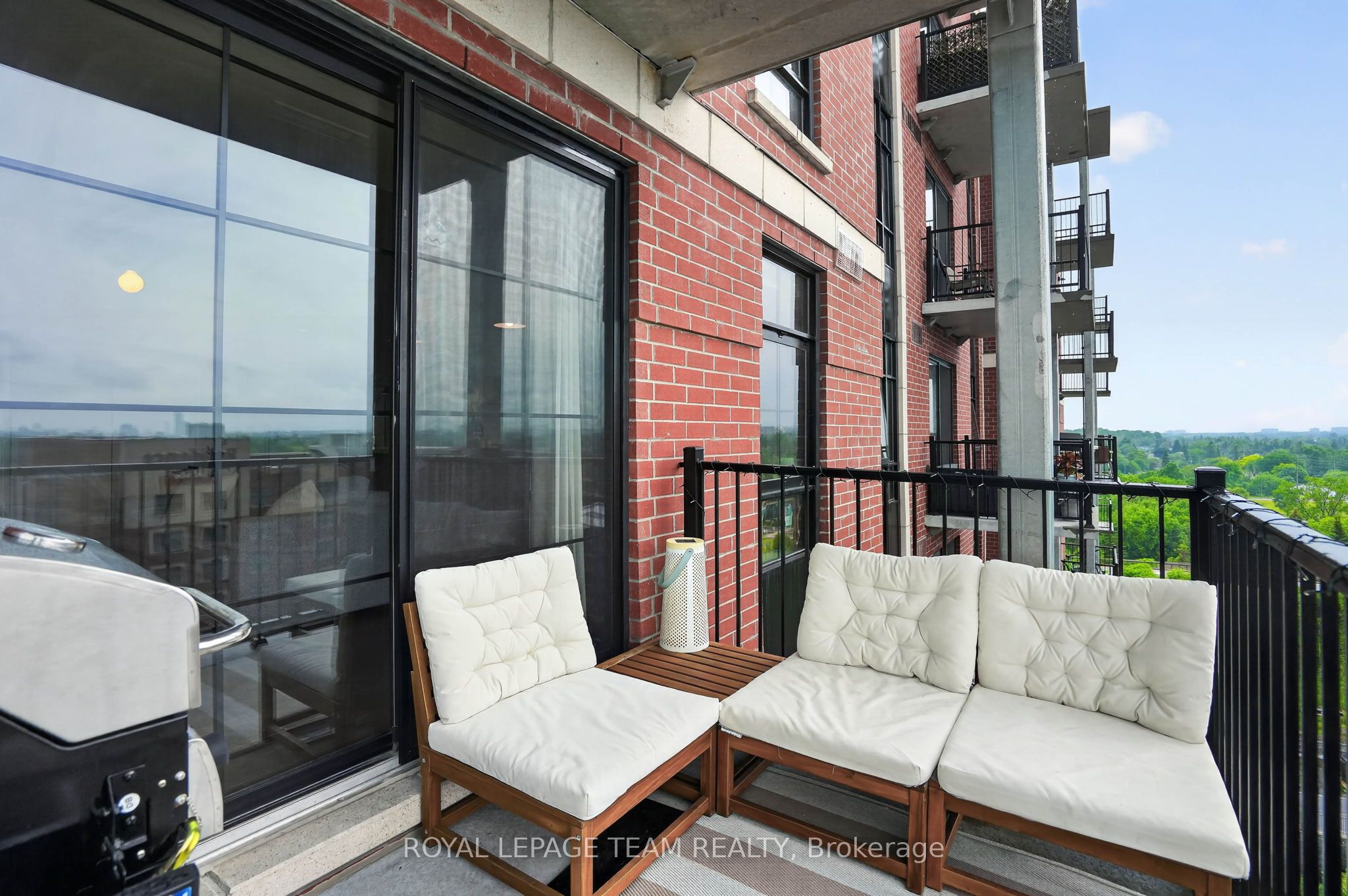 555 Anand Private 808 Property Photo 27