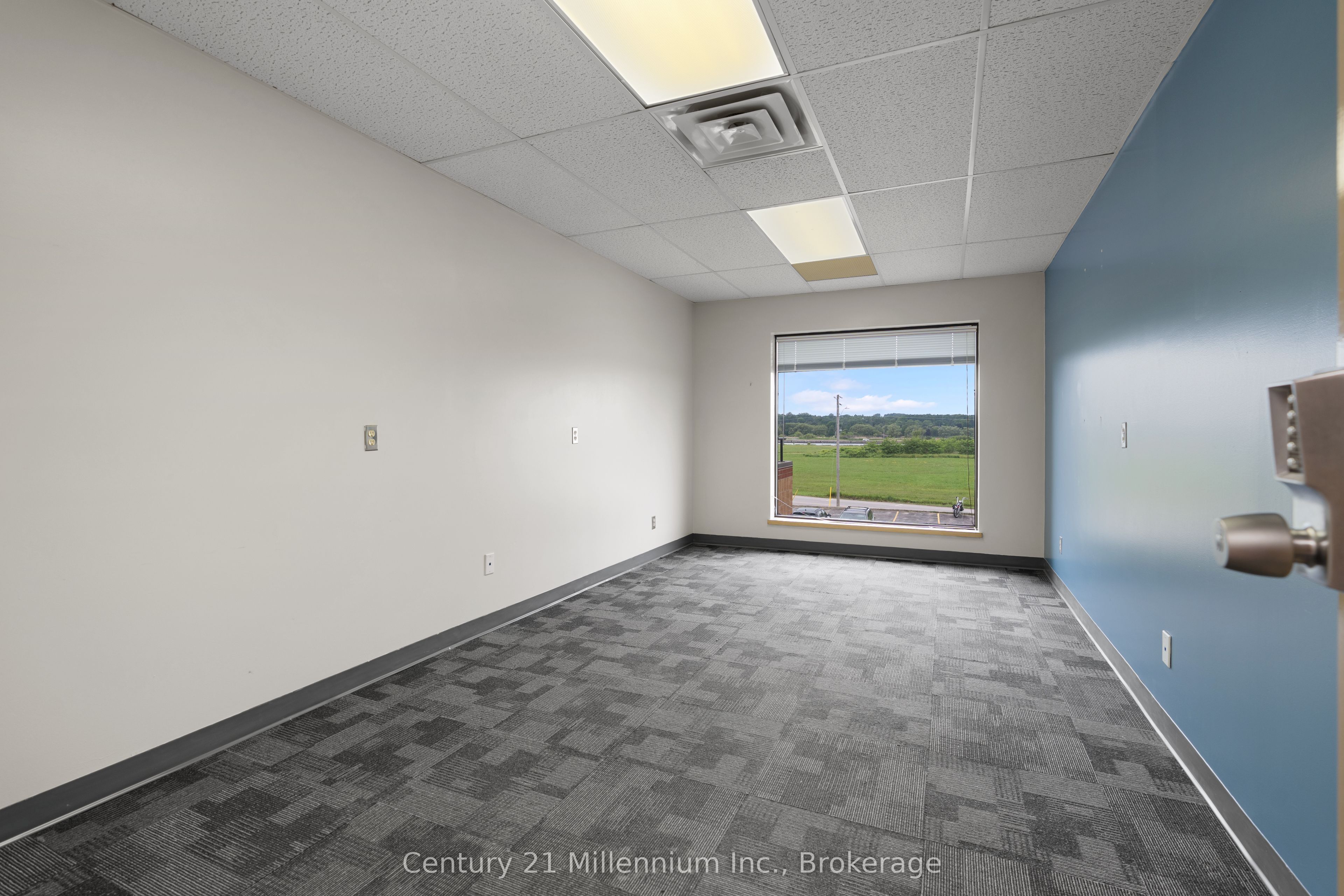 1717 2nd Avenue E 201 Property Photo 1