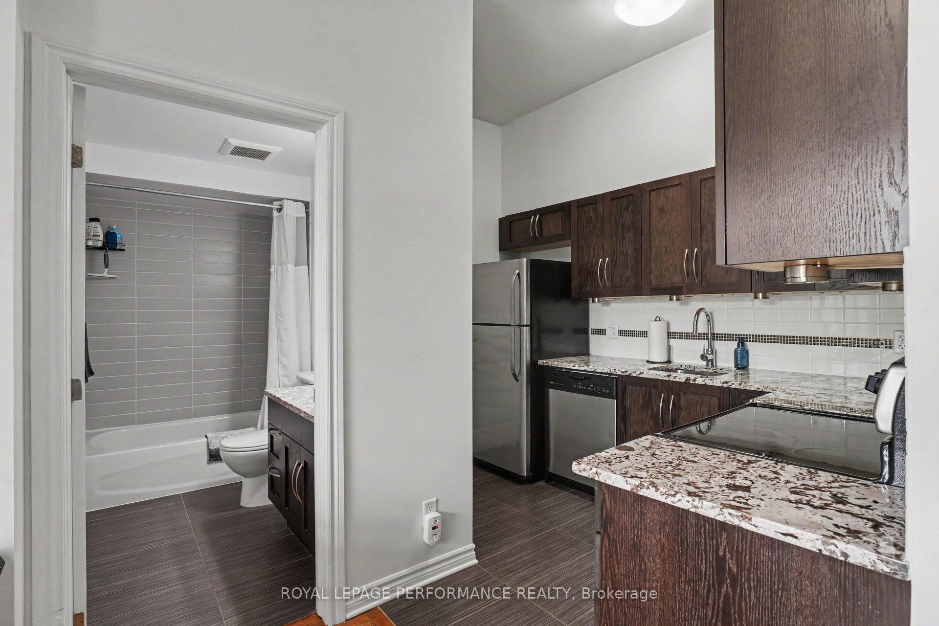 682 Churchill Avenue N 208 Property Photo 9