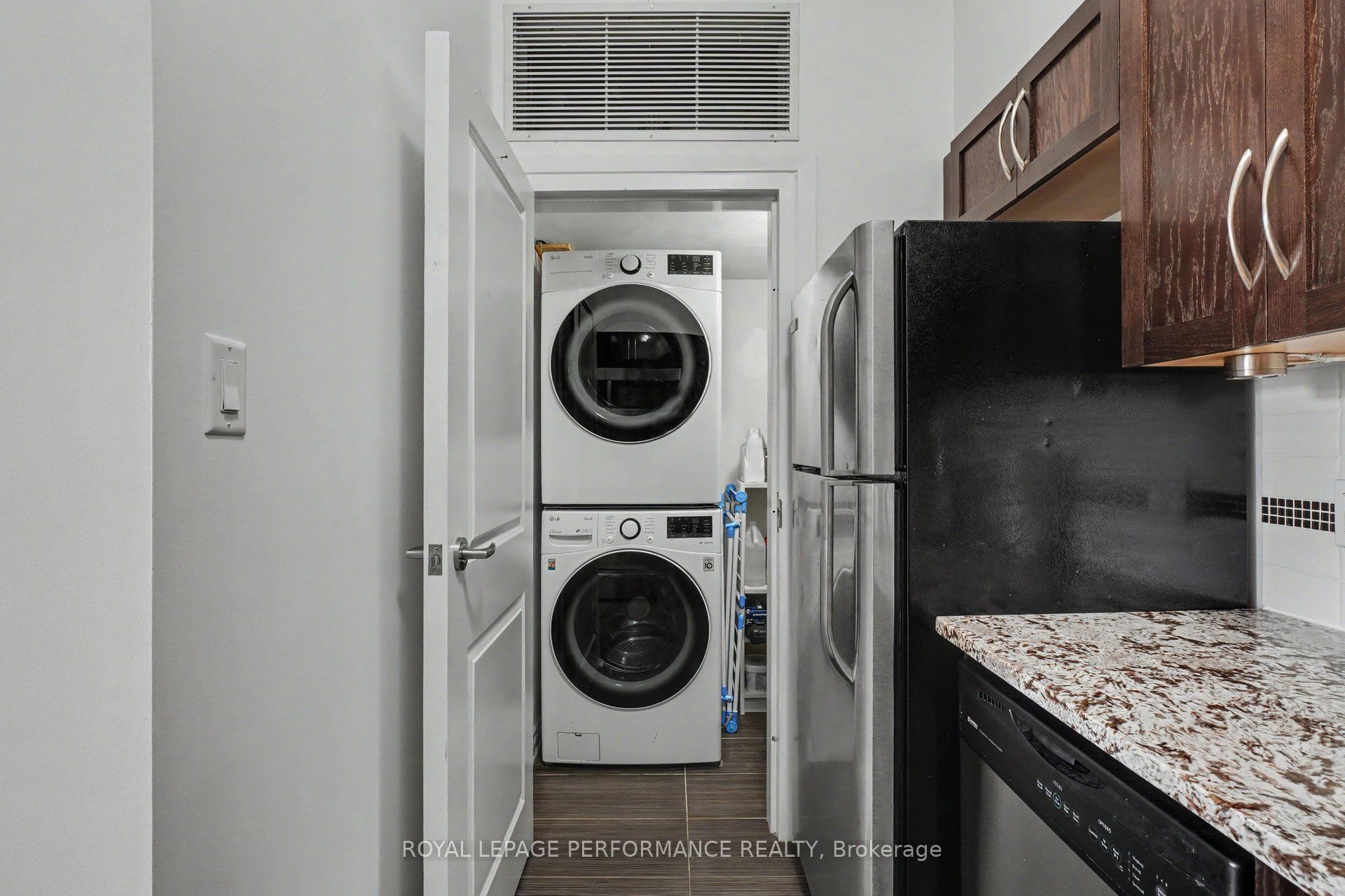 682 Churchill Avenue N 208 Property Photo 10