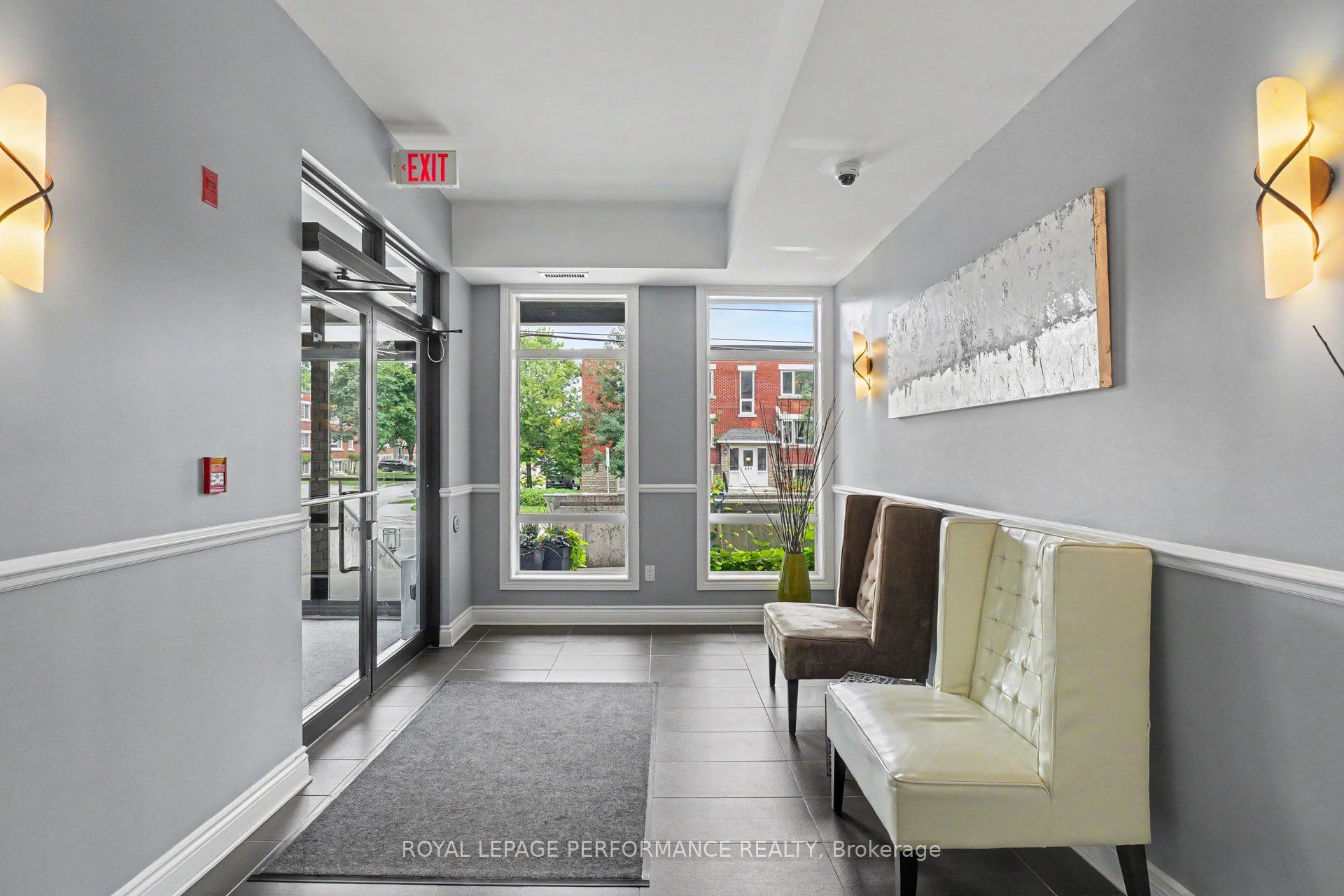 682 Churchill Avenue N 208 Property Photo 21