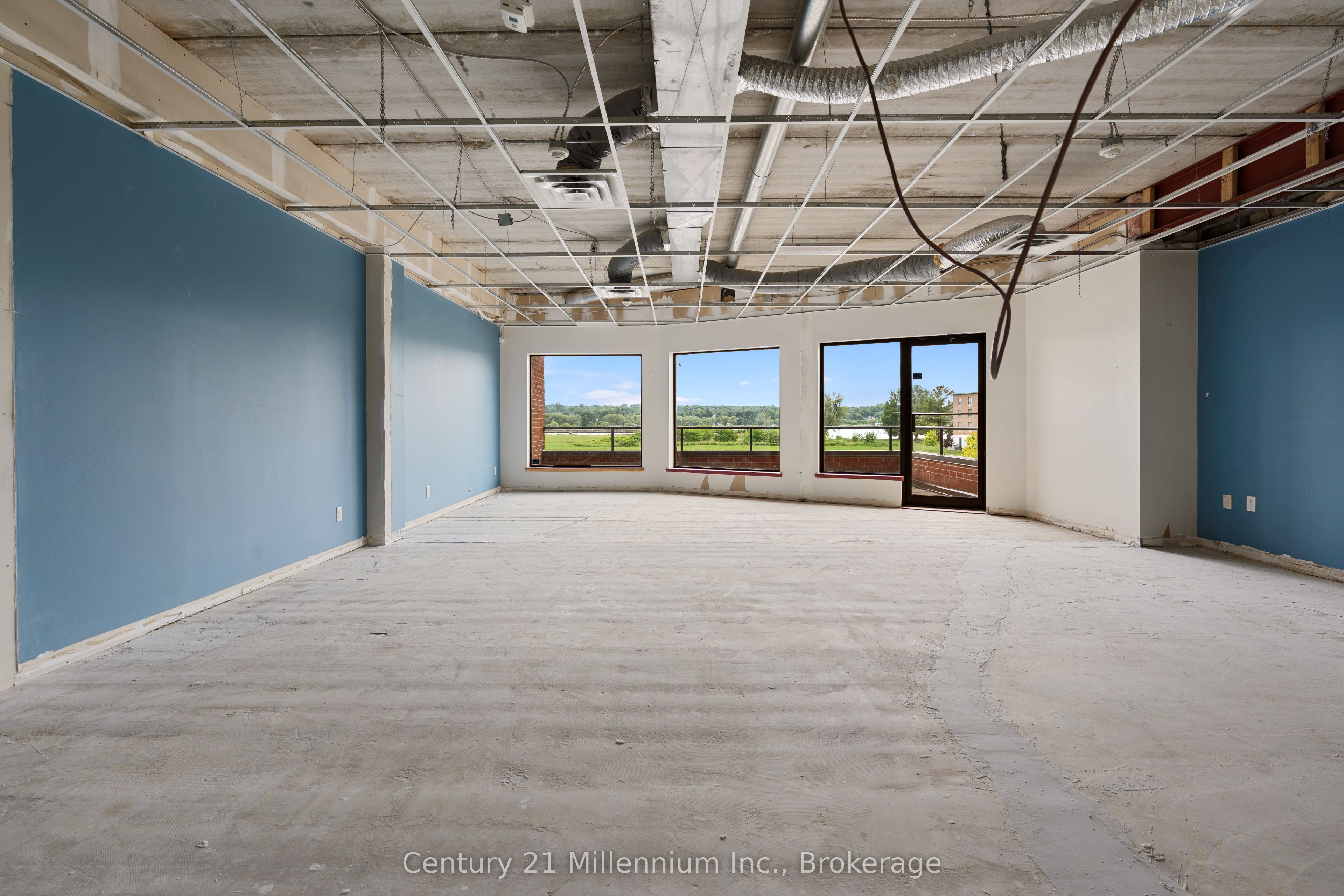 1717 2nd Avenue E 206 Property Photo 2