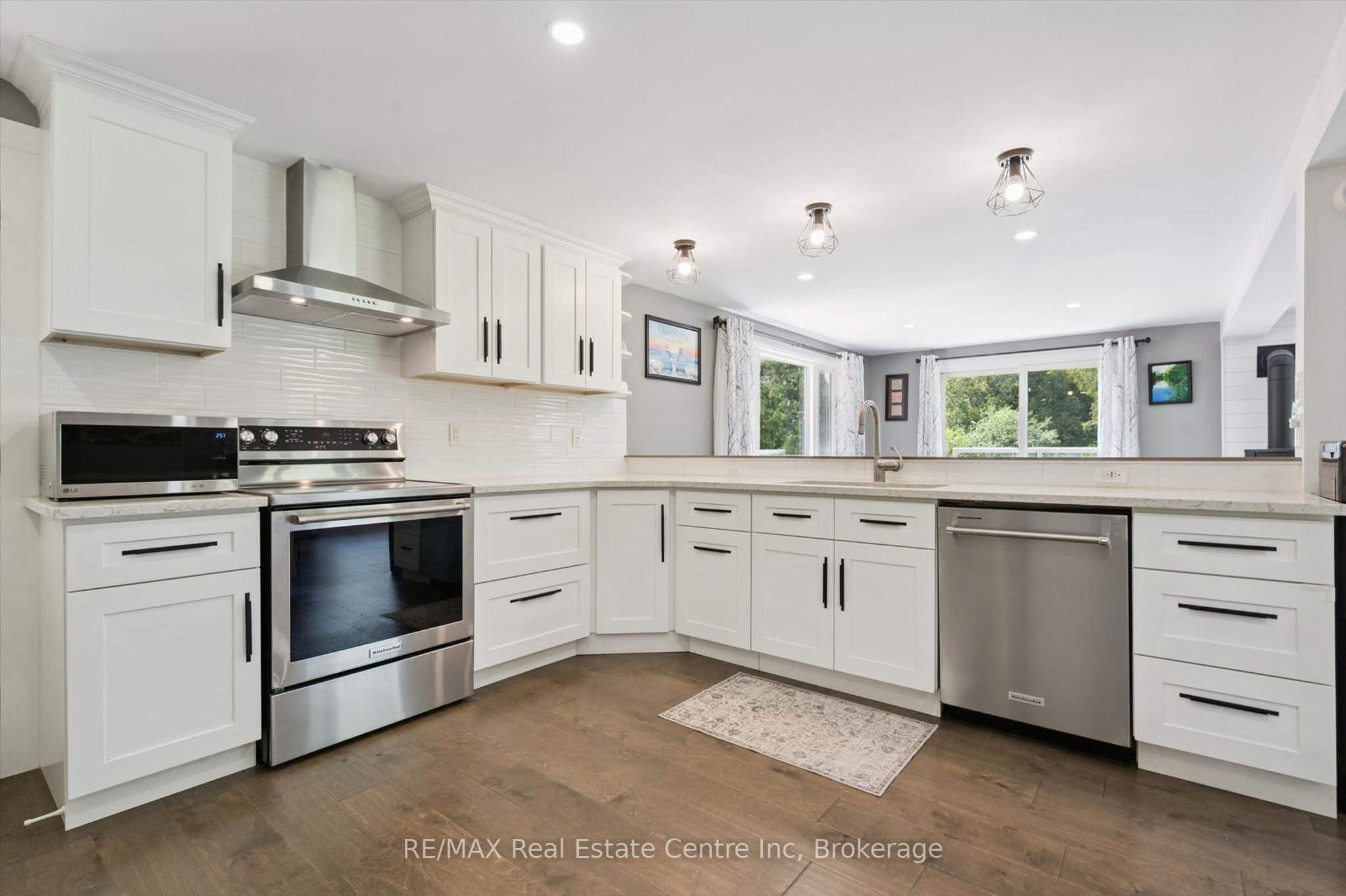 14 Ash Street Property Photo 7