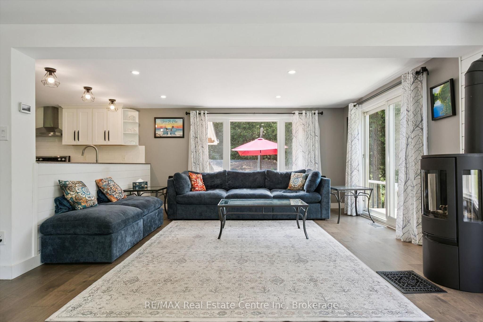 14 Ash Street Property Photo 11