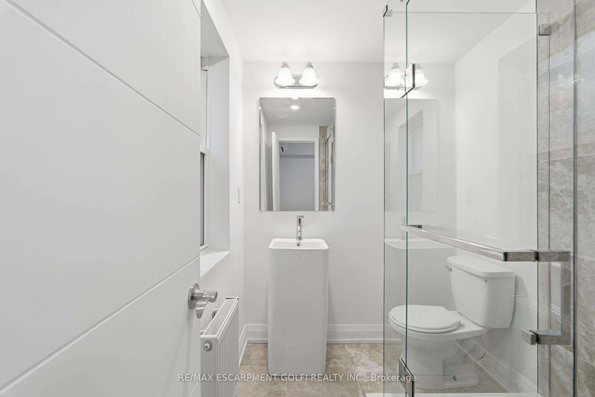 4876 Simcoe Street 1 Property Photo 11