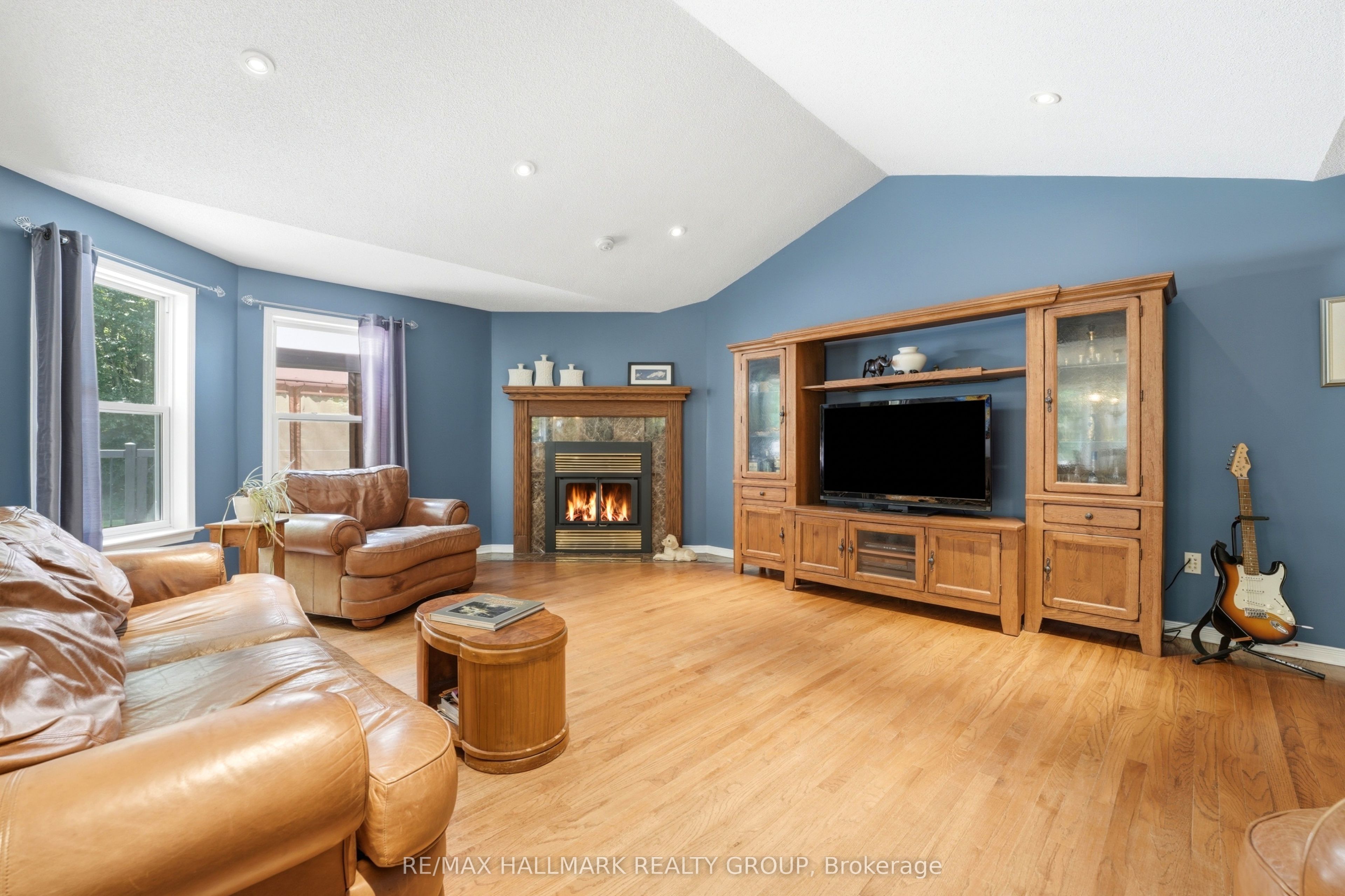 18 Josteen Drive Property Photo 7
