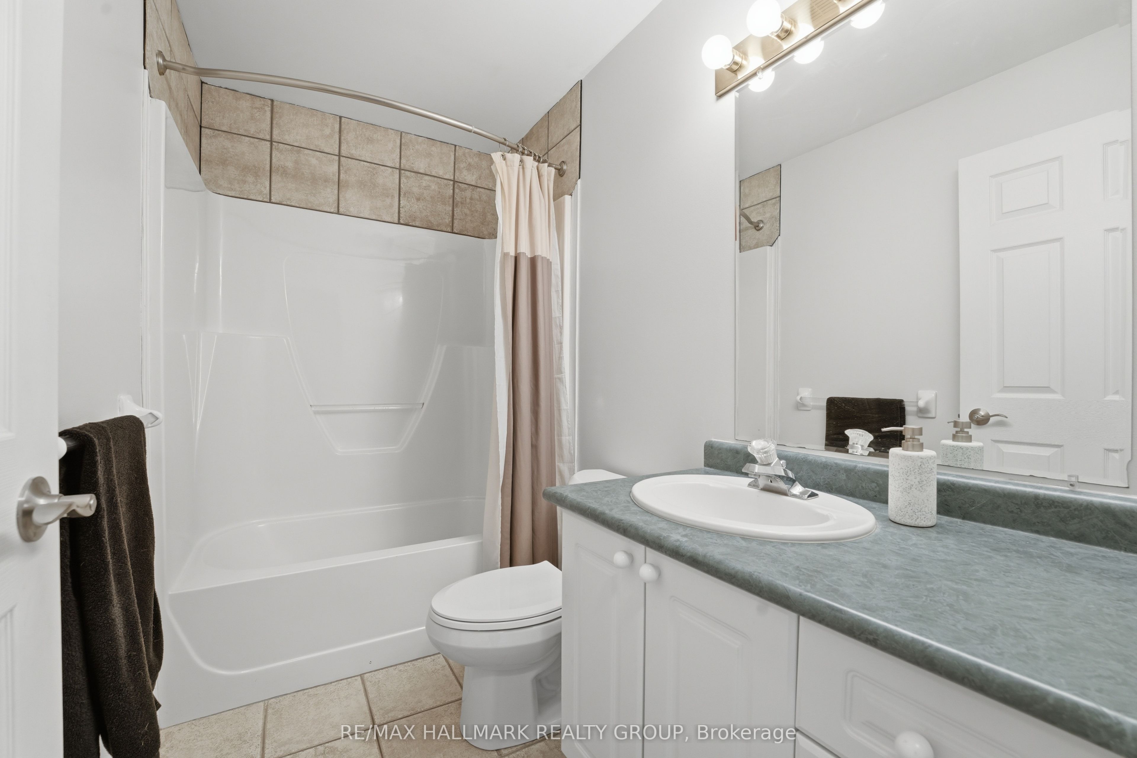 18 Josteen Drive Property Photo 16